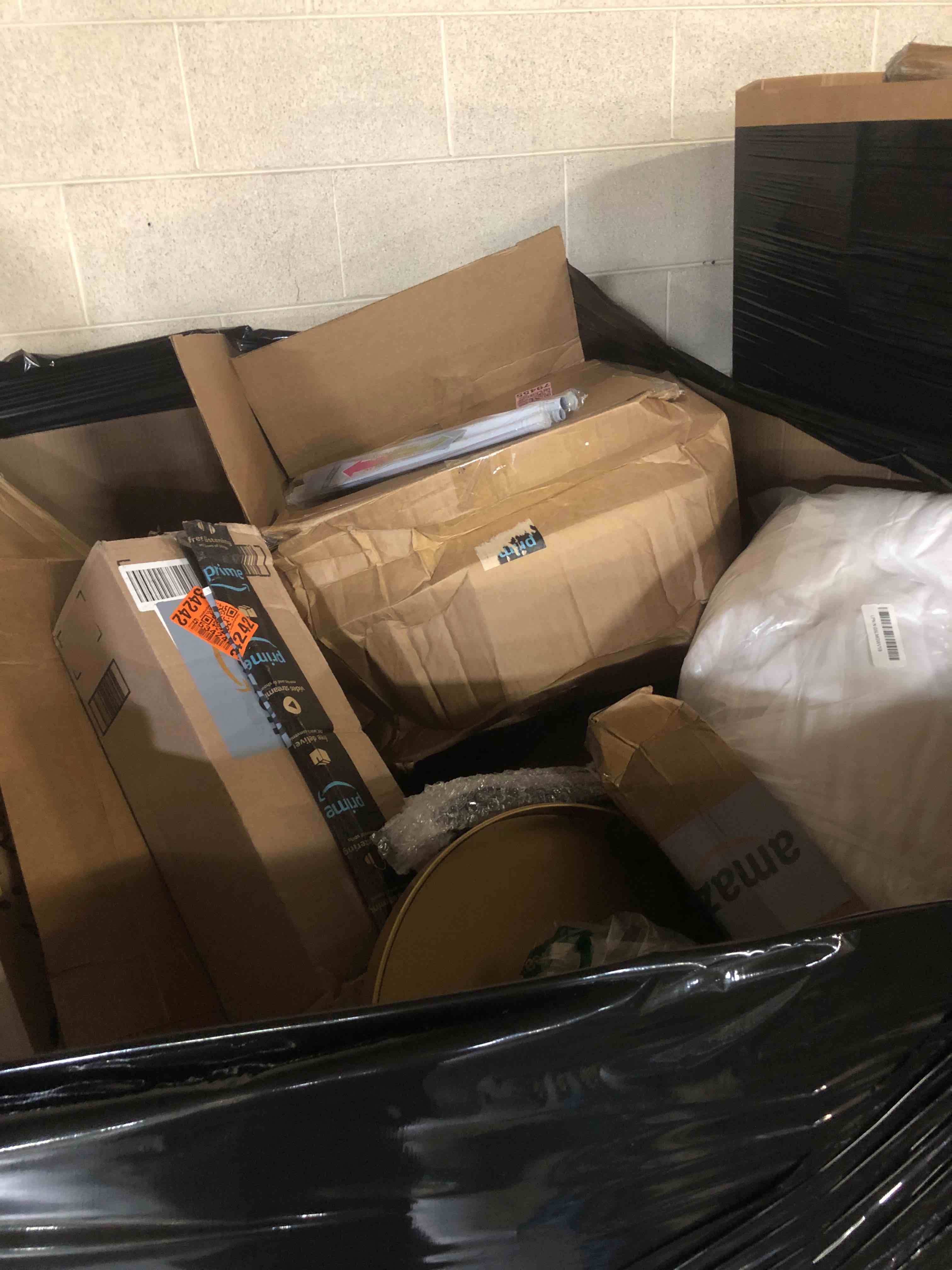 https://s3.amazonaws.com/lotting-images-prod/phillipi/GRA2164745_1756327261372.jpeg