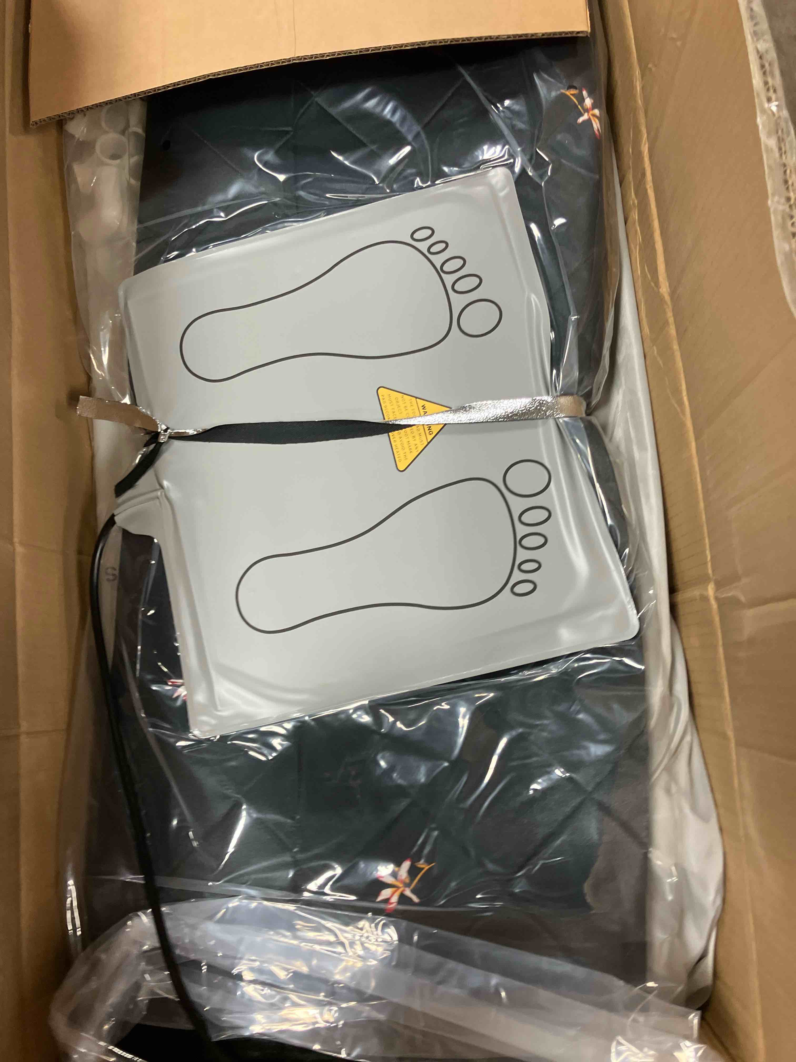 https://s3.amazonaws.com/lotting-images-prod/phillipi/GRA2164788_1756394806459.jpeg