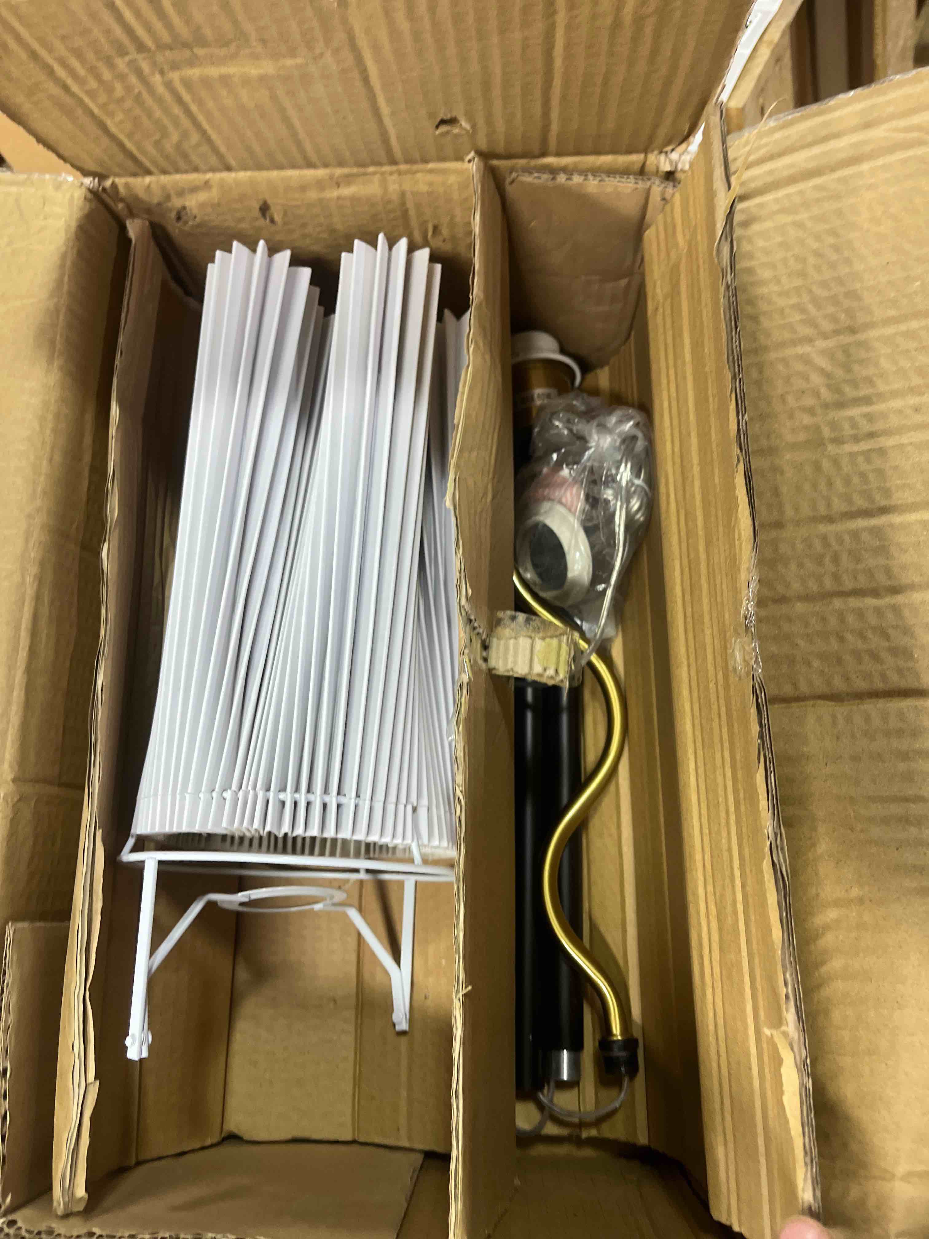 https://s3.amazonaws.com/lotting-images-prod/phillipi/GRA2164812_1757432183800.jpeg