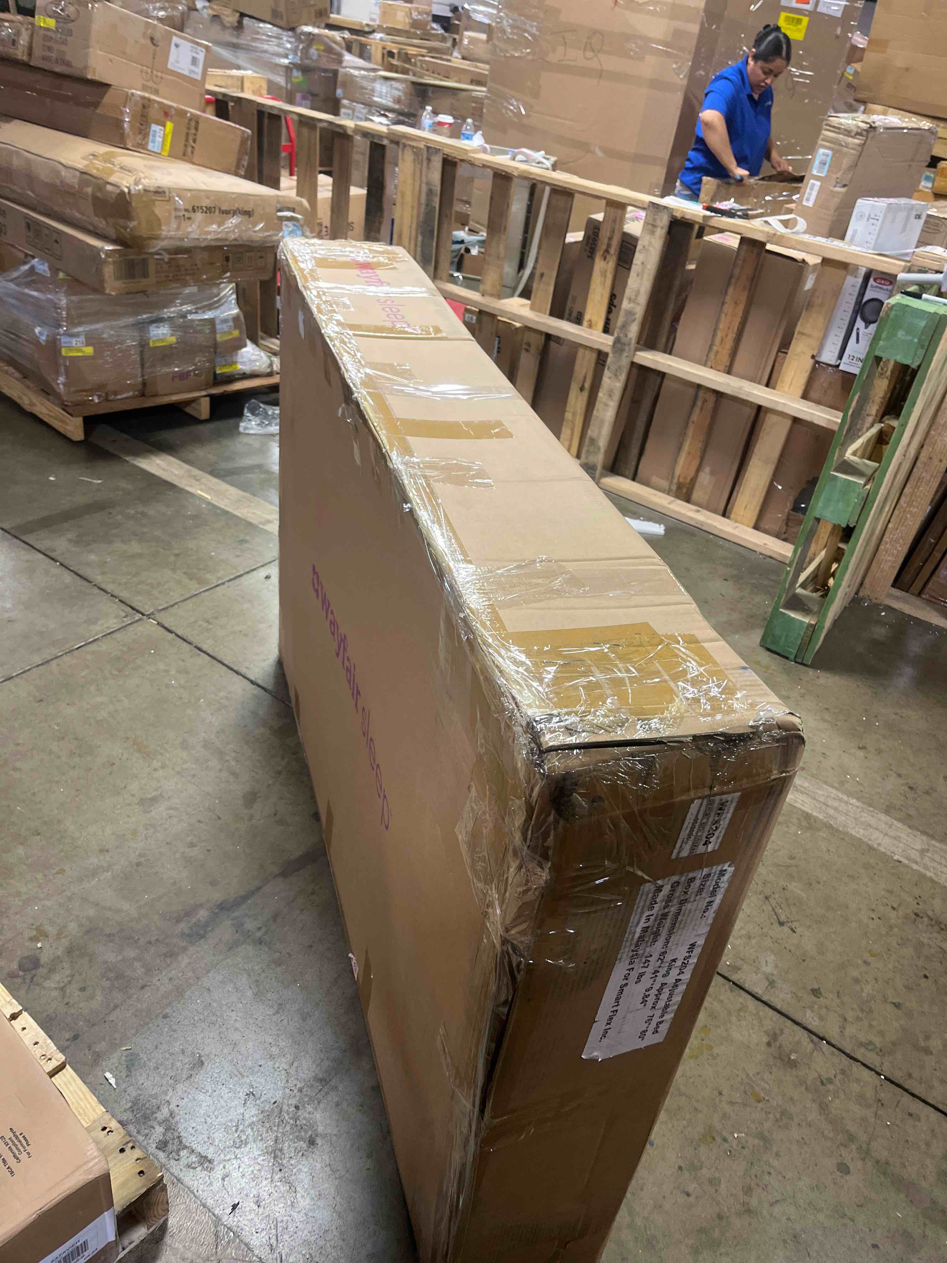 https://s3.amazonaws.com/lotting-images-prod/phillipi/GRA2164816_1757433975319.jpeg