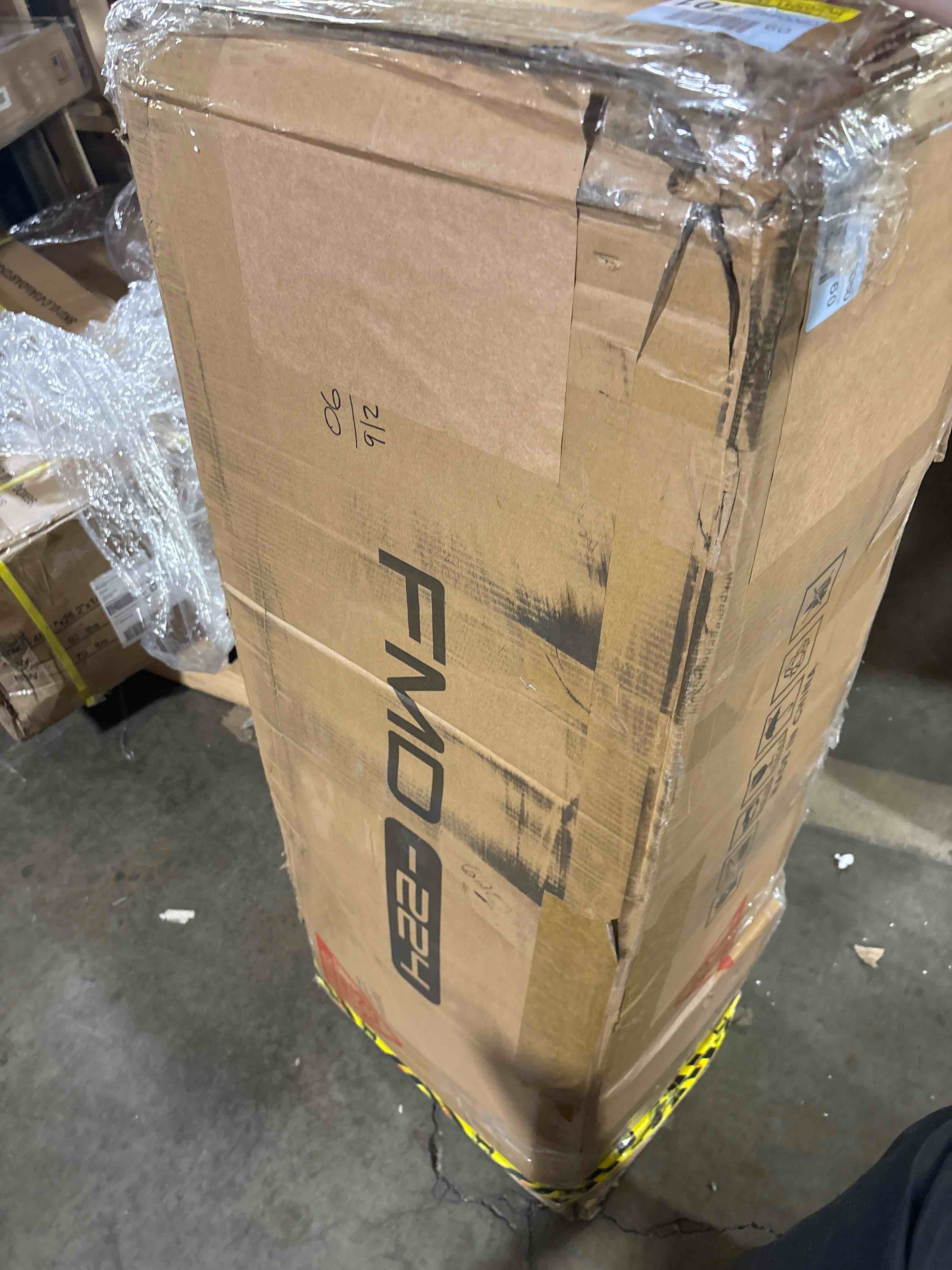 https://s3.amazonaws.com/lotting-images-prod/phillipi/GRA2164841_1757612156233.jpeg