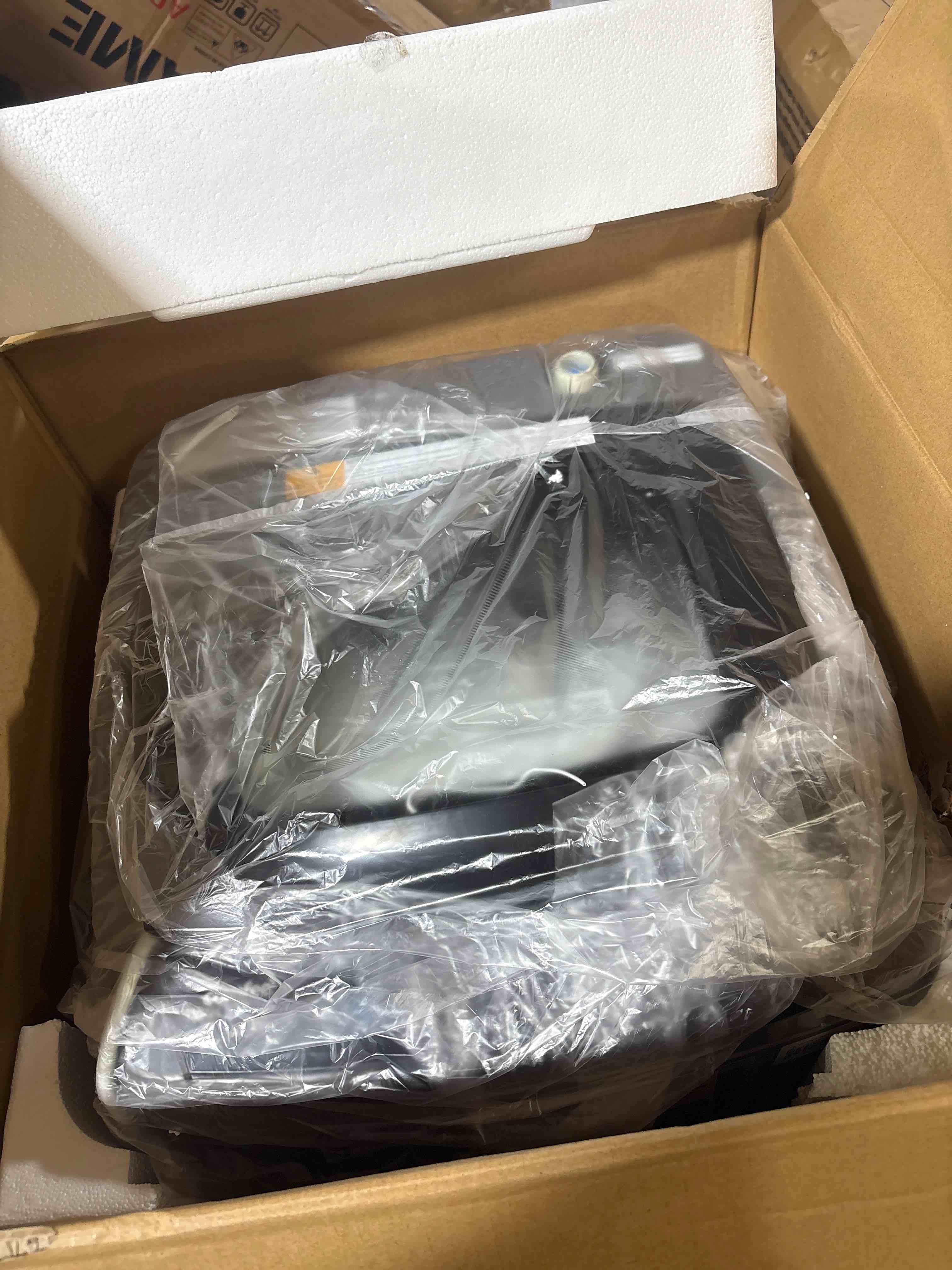 https://s3.amazonaws.com/lotting-images-prod/phillipi/GRA2164853_1757689485813.jpeg