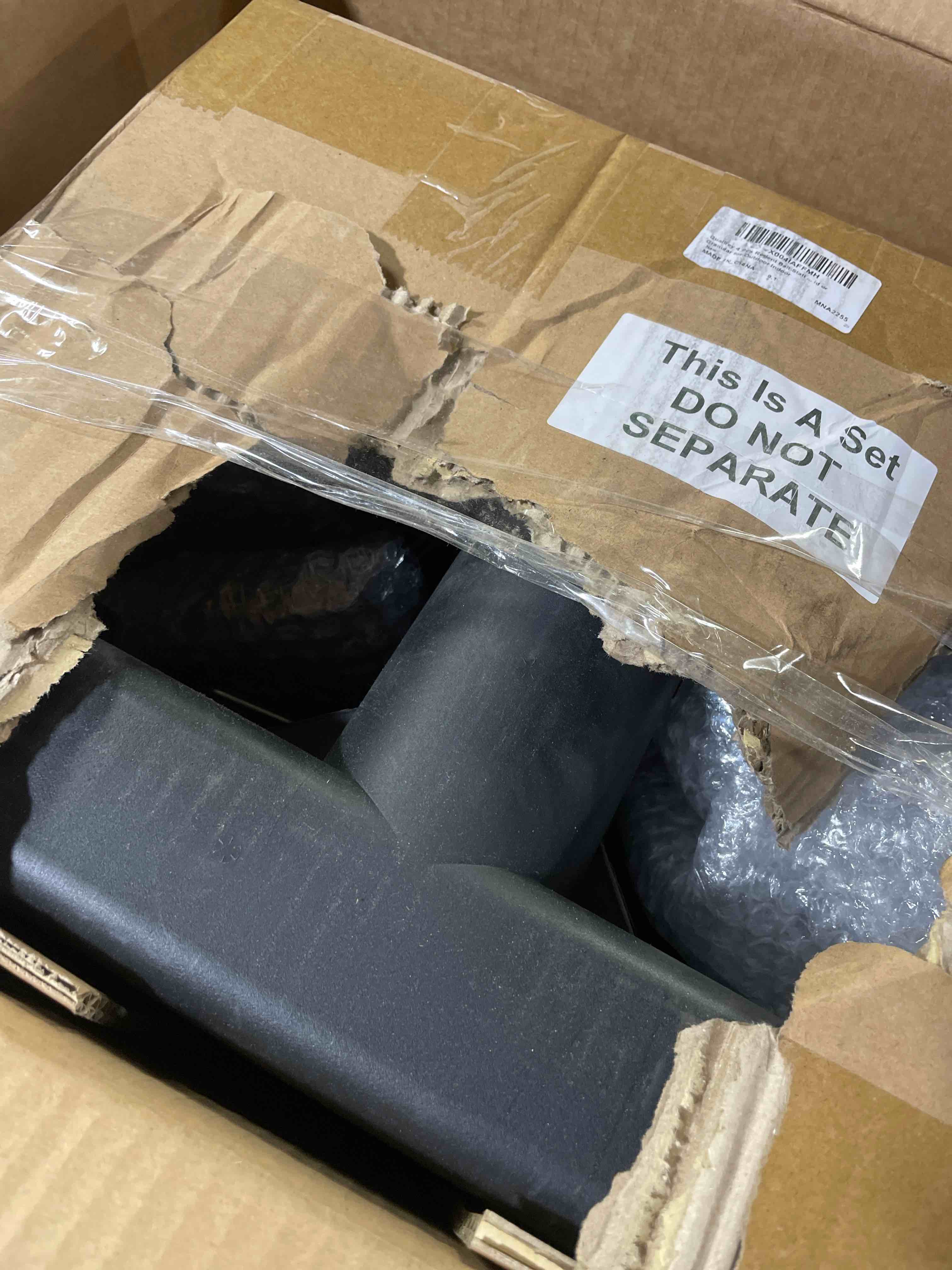 Condition photo showing Good Condition for Qualirey 2 Pcs Rodent Rat Bait Stations Outdoor 15.2 x 10.6 Inch T Shaped Dual Entrances Rodent Poison Box Vole Traps Compatible with Blocks Liquid or Granular for Outdoor Indoor