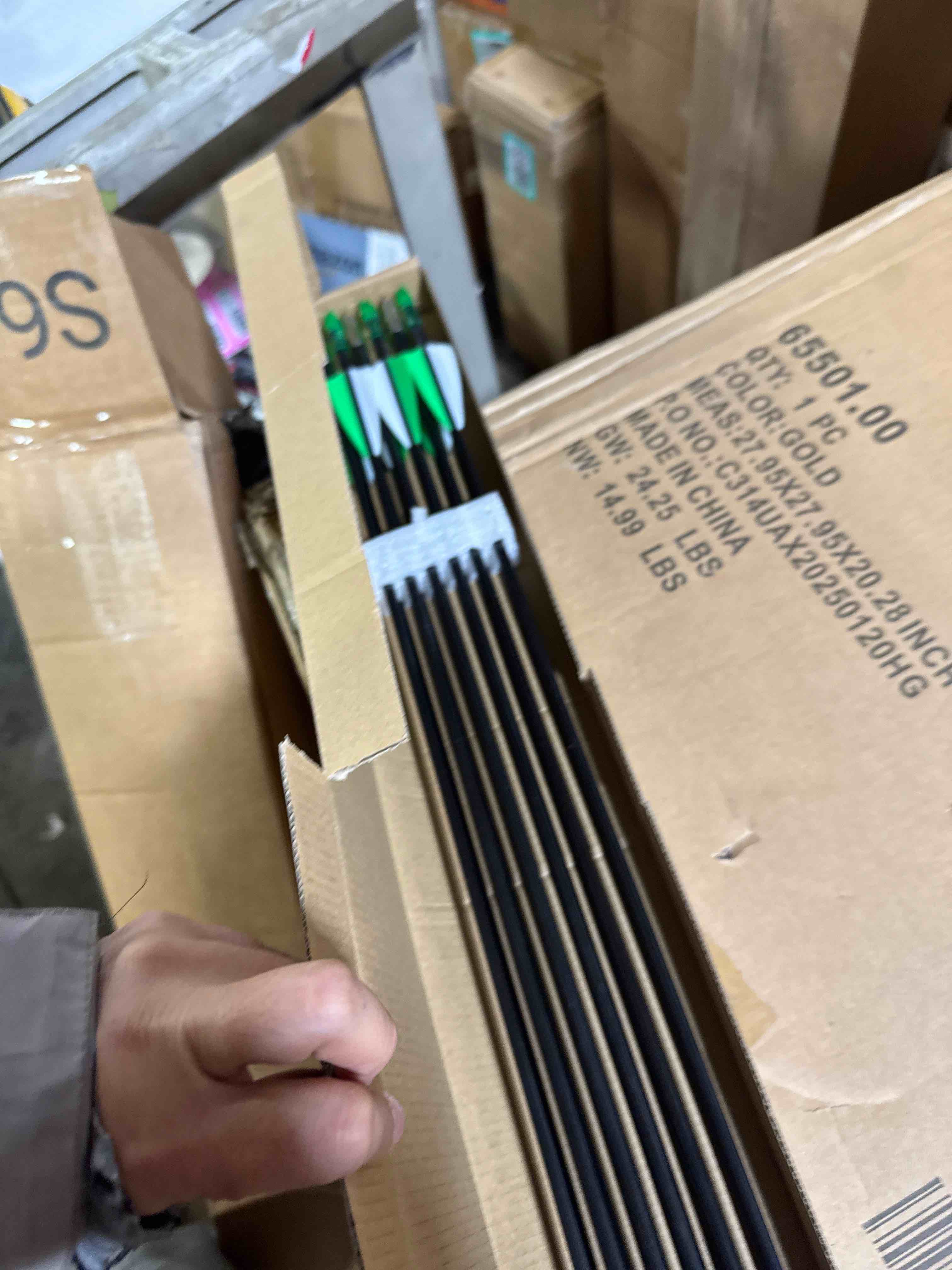 Condition photo showing New/Like New for 31 inch Target Arrows Practice Fiberglass Arrow for Kids Youth Beginner, Safety Blunt Tip Arrows for Archery Recurve Bow Long Bow -12 Pack