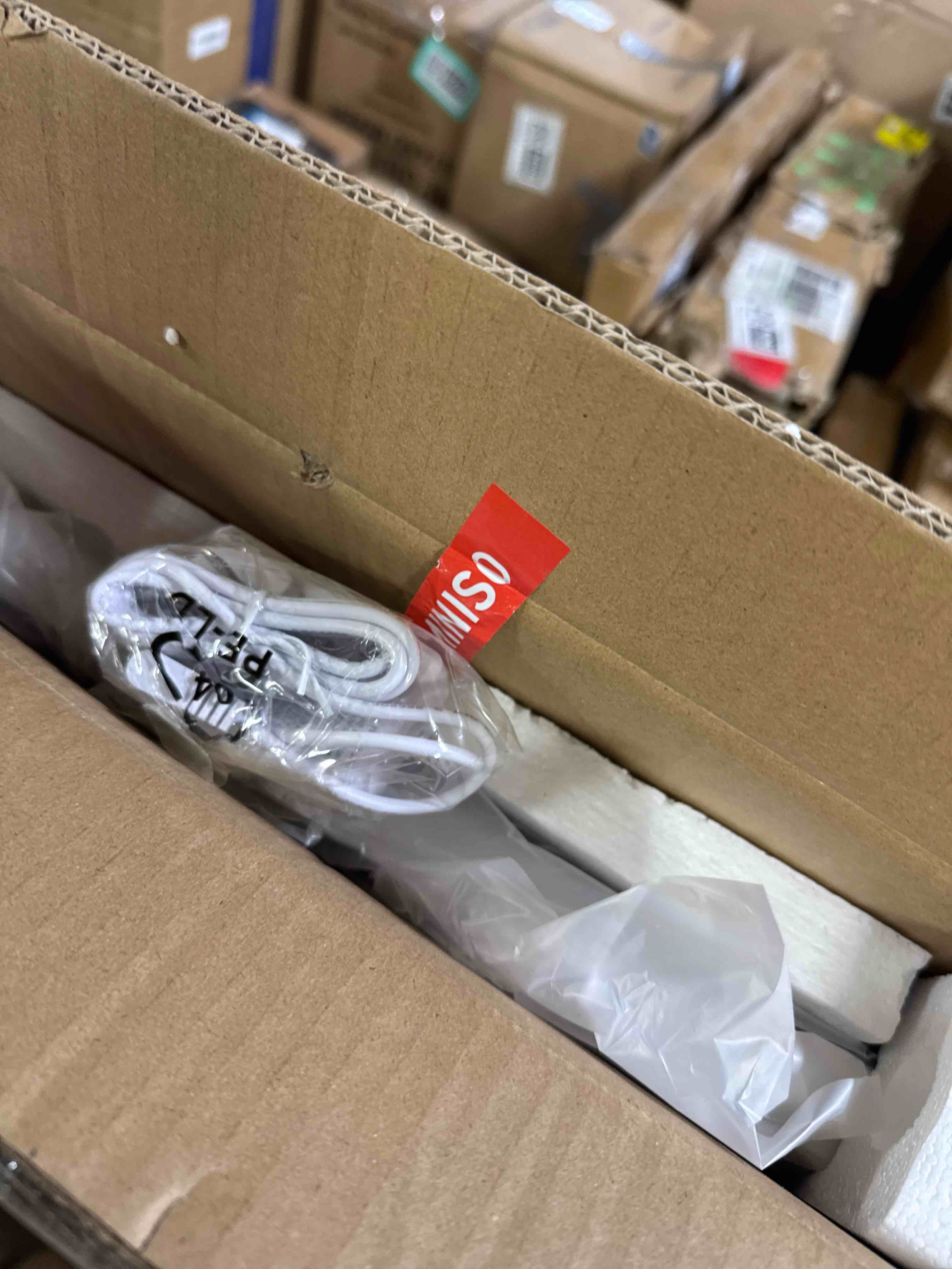 Condition photo showing New/Like New for MINISO Vanity Mirror with Lights - 17.7" x 13.8" Hollywood Makeup Mirror with Adjustable Brightness,3 Modes Light, 360°Rotation