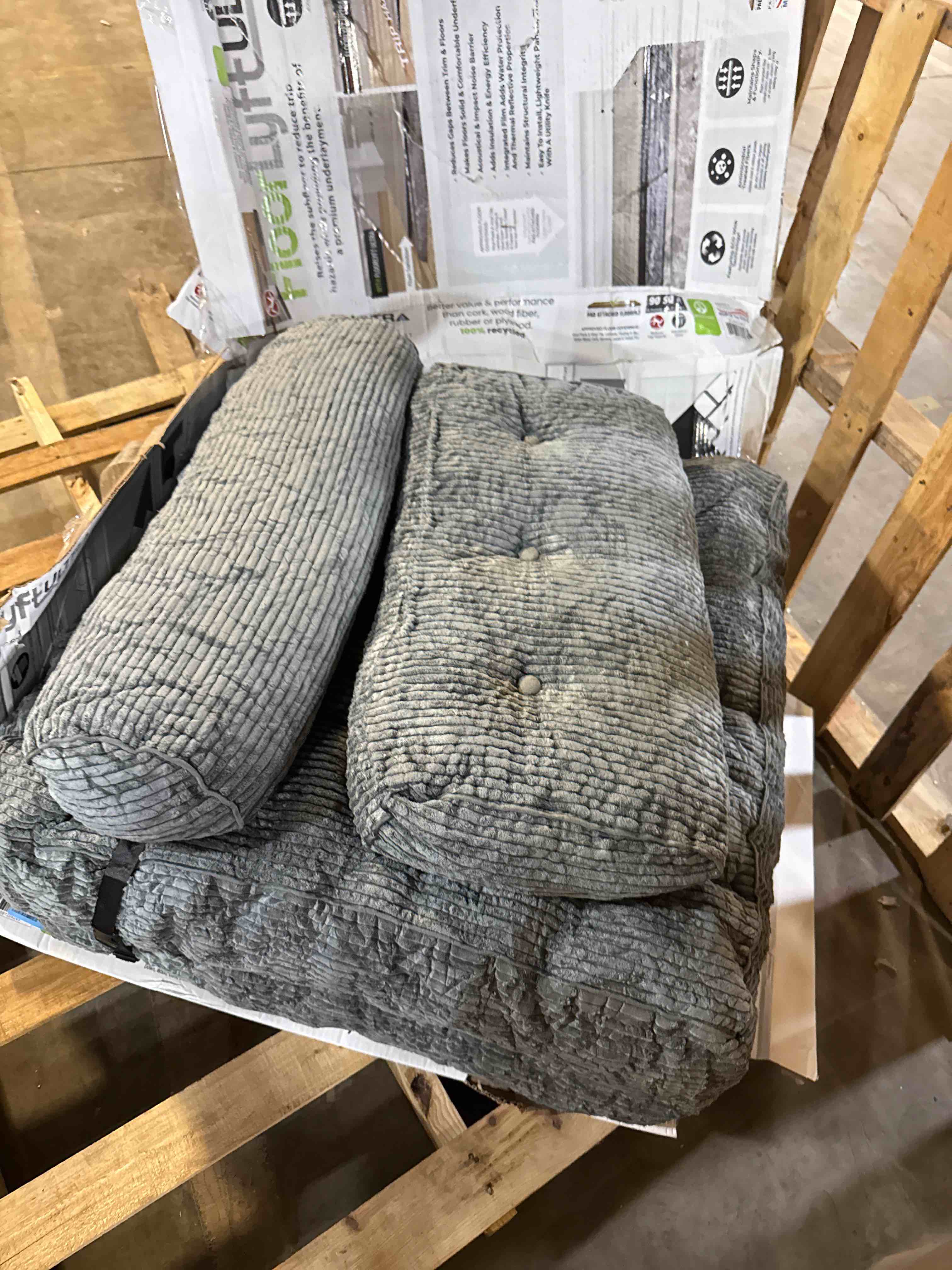 Condition photo showing Good Condition for MAXYOYO Folding Sofa Bed, Convertible Sleeper Chair with Pillow Foldable Mattress with Back Support, Portable Fold Out Chair Bed Comfy Floor Sofa Lounge for Living Room Bedroom, Dark Grey, Single Single Dark Grey