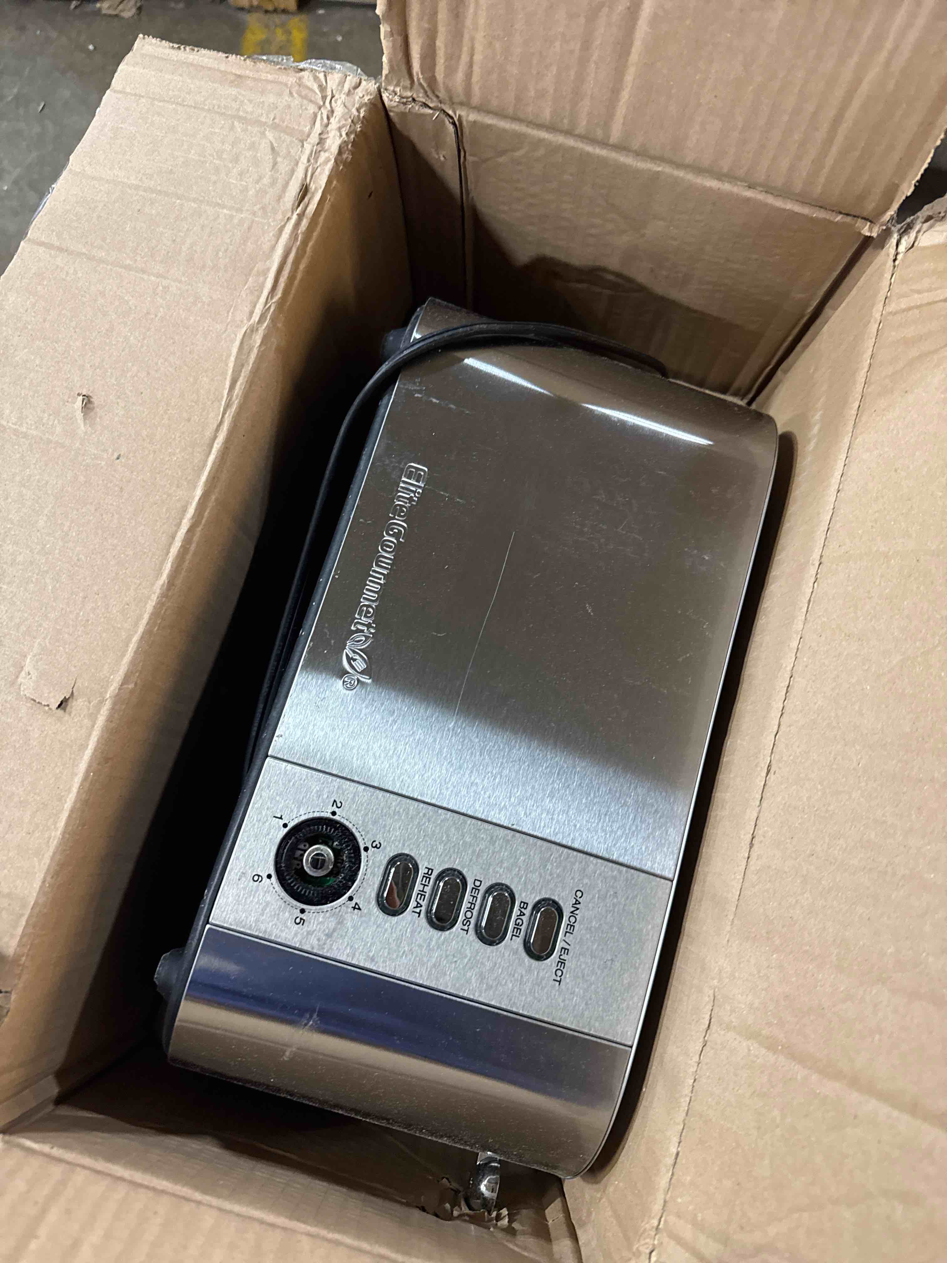 Condition photo showing Good Condition for Elite Gourmet ECT4123 Long Slot 4 Slice Toaster, Extra Wide 1.5" and 5.1" Deep Slots, Bagel, Defrost & Cancel Functions, 6 Toast Shade Settings, Fits Bagels, Waffles, Artisan Breads, Stainless Steel 4 Slice Stainless Steel