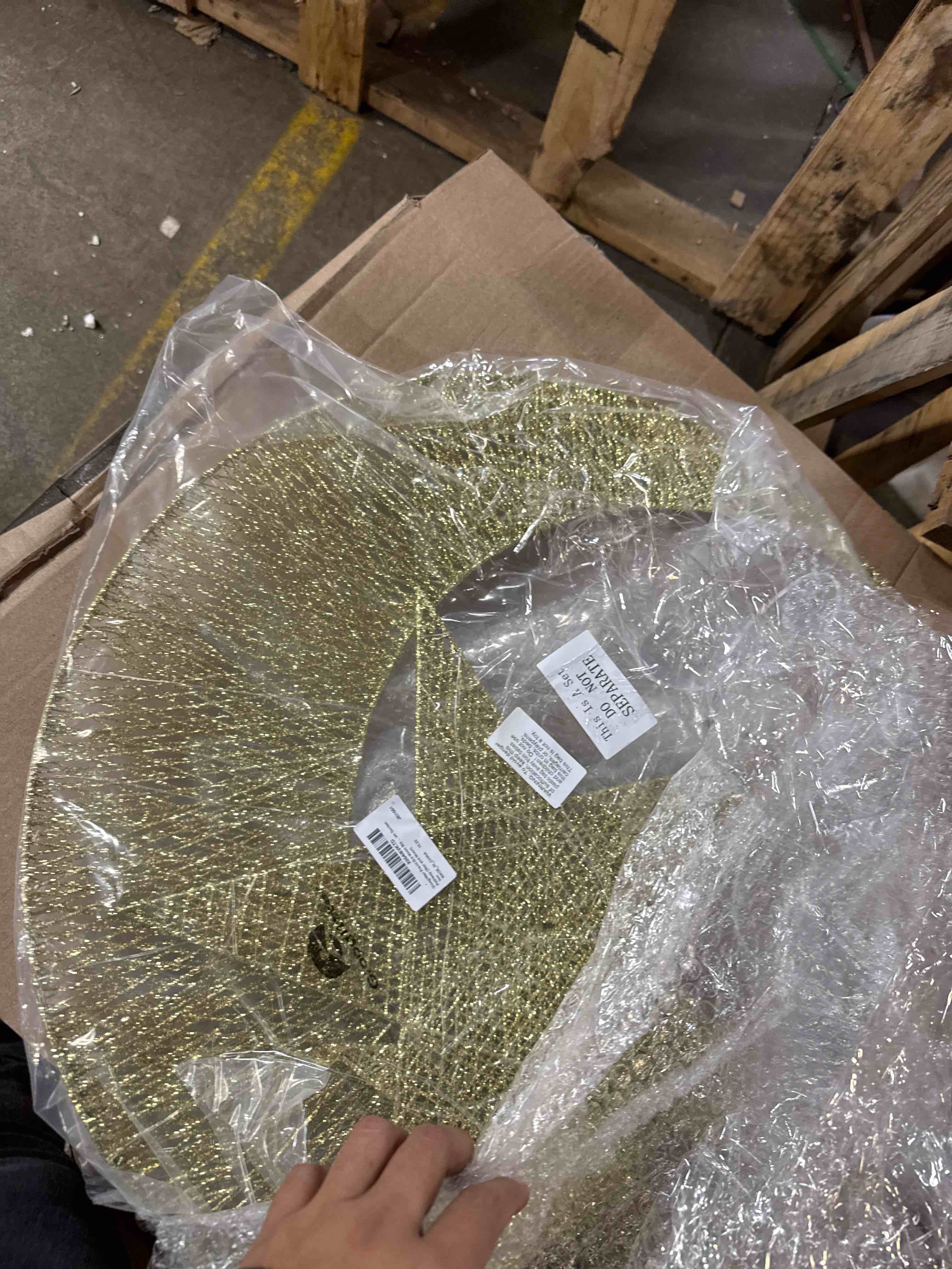 Condition photo showing Good Condition for Pre-lit Eid Moon Star Light Decoration Eid Festival Decorations Outdoor Lighted Night Lamp Sign with LED Light String for Home Yard Lawn Garden Pathway (Star and Moon)