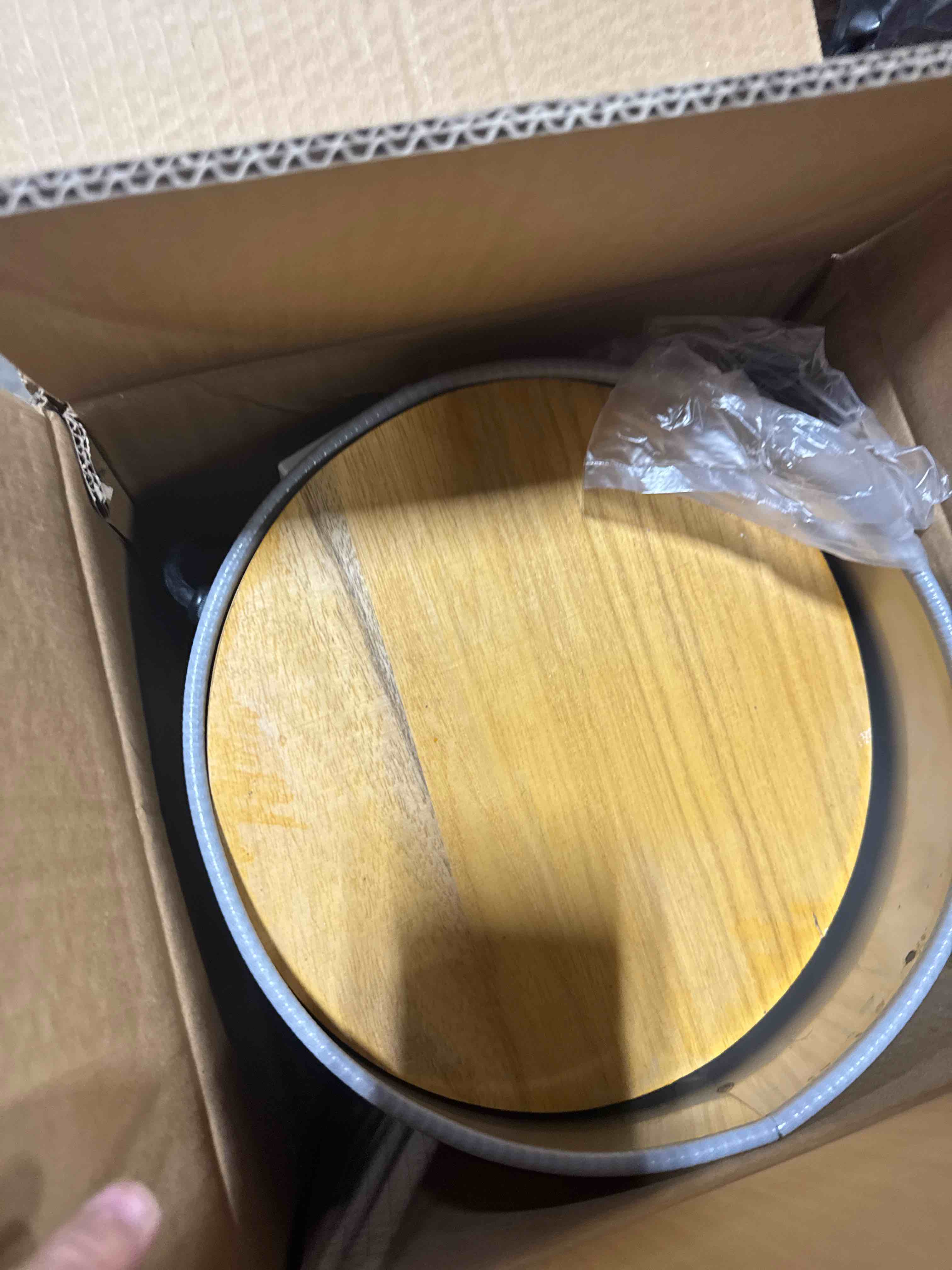 Condition photo showing Good Condition for 5 Gallon Chicken Waterer for Winter, Heated Chicken Waterer, Temp Controlling for Chickens, Ducks, Geese and Chicken Coop