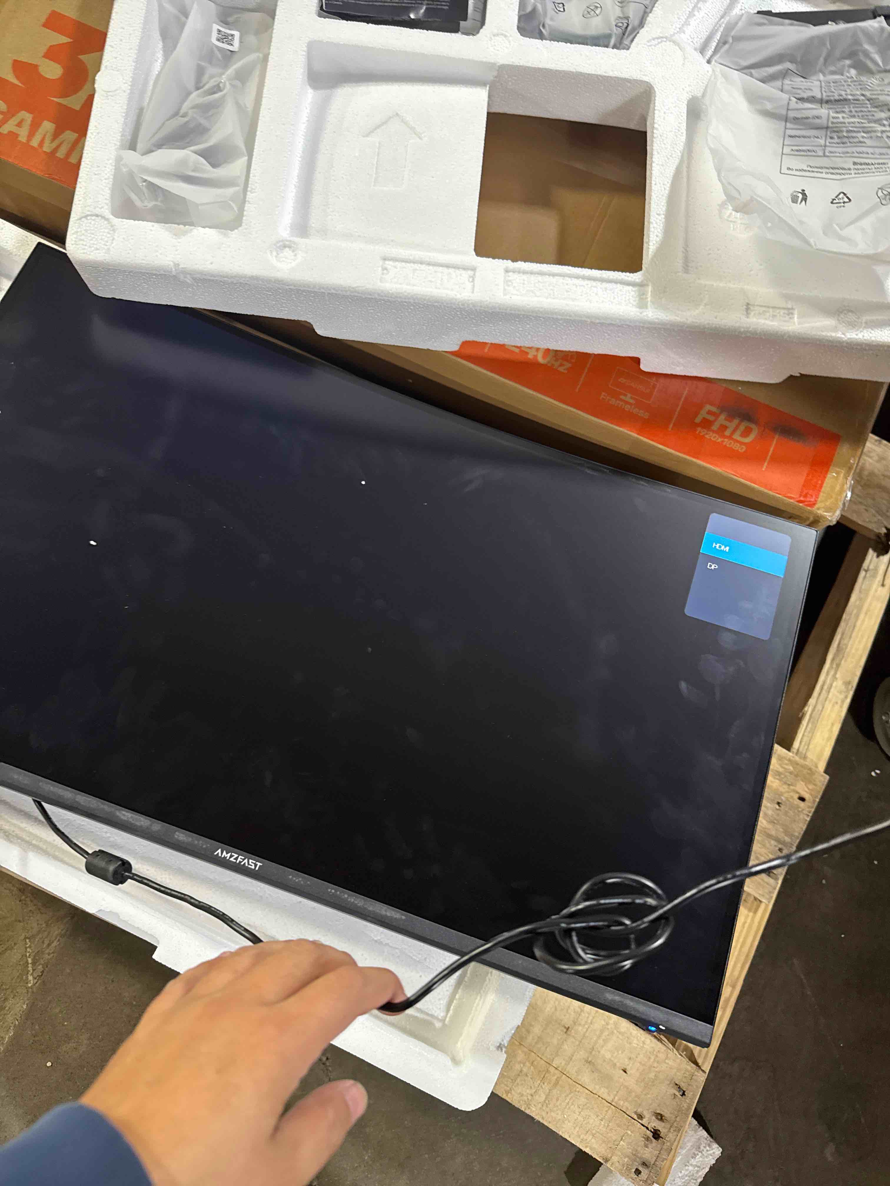 Condition photo showing Good Condition for Amzfast 27 inch 240Hz Curved Gaming Monitor, FHD 1080P Monitor Gaming with Upgraded Built-in Speakers, MPRT 1ms with Fast VA Panel | 130% sRGB, 4000:1,1500R | 12 Months Warranty Exchange 27 Inch Curved 240Hz/Fast VA/Speakers