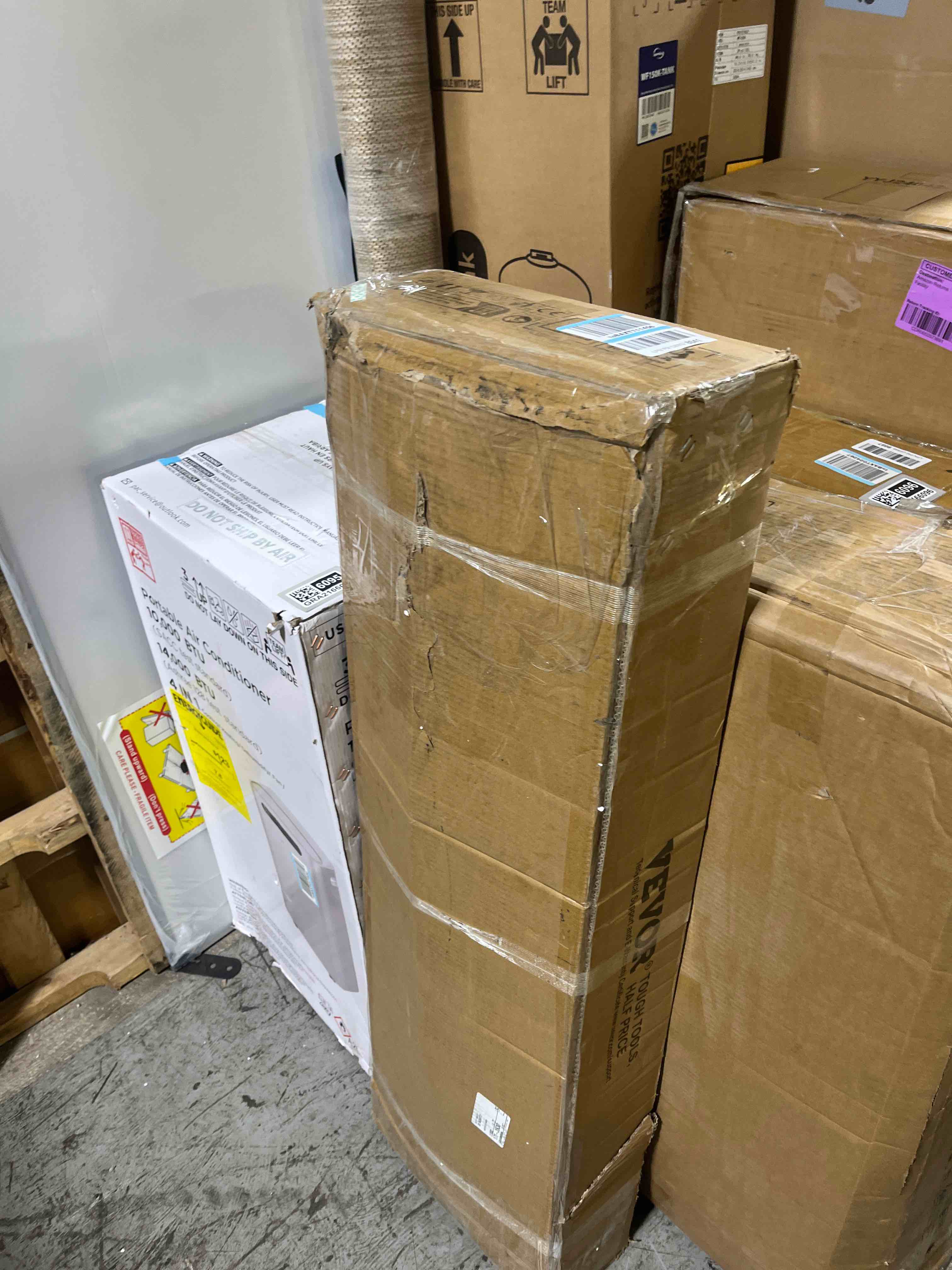 Condition photo showing New/Like New for VEVOR Indoor Jungle Gym for Toddlers, 7-in-1 Climbing Playset with Carbon Steel Swedish Ladder, Wall Ladder, Pull-Up Bar, Rope Ladder, and Gymnastic Rings, Supports 220 lbs, Multicolor