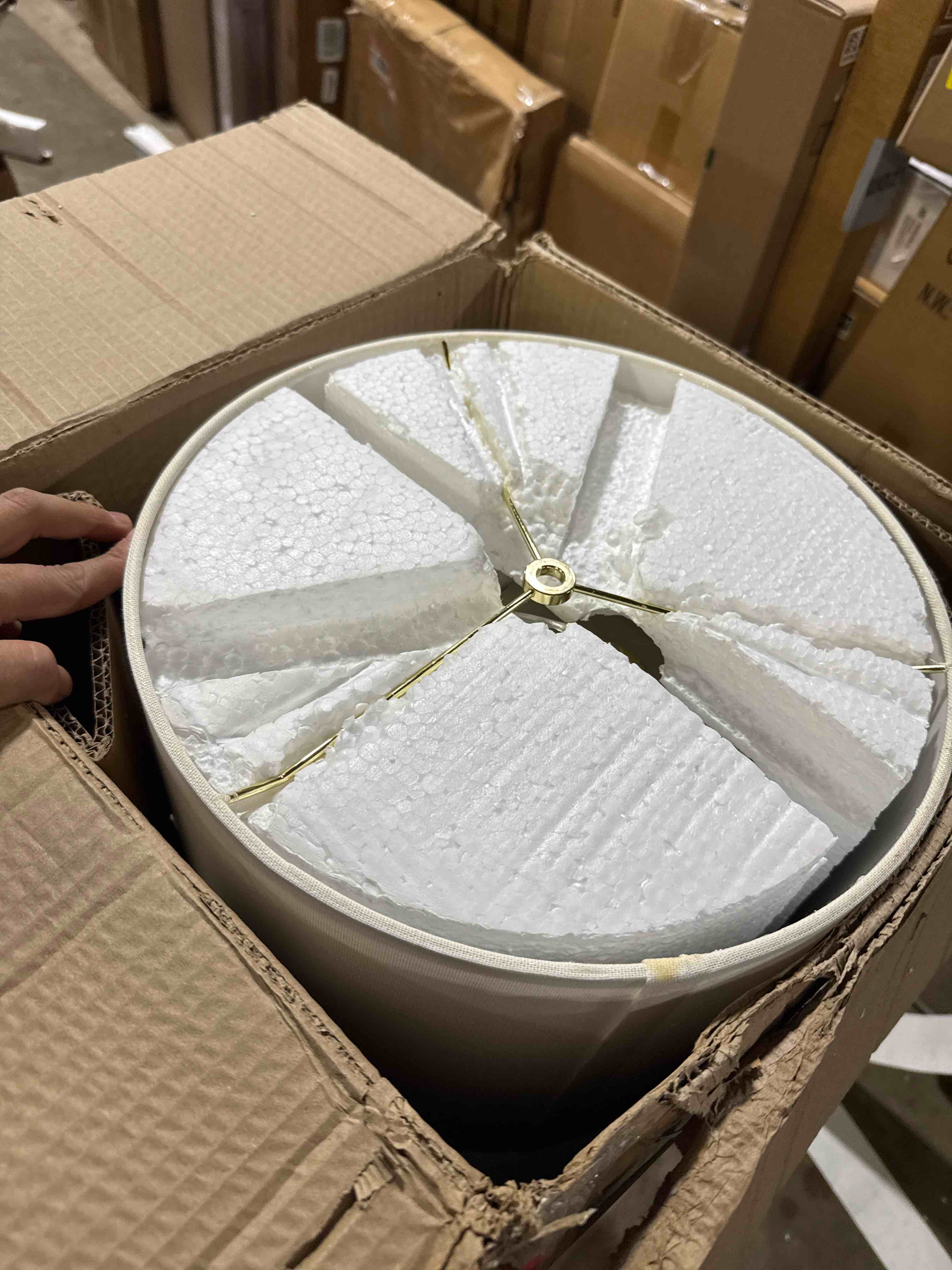 Condition photo showing New/Like New for Glendale Ribbed Ceramic Table Lamp