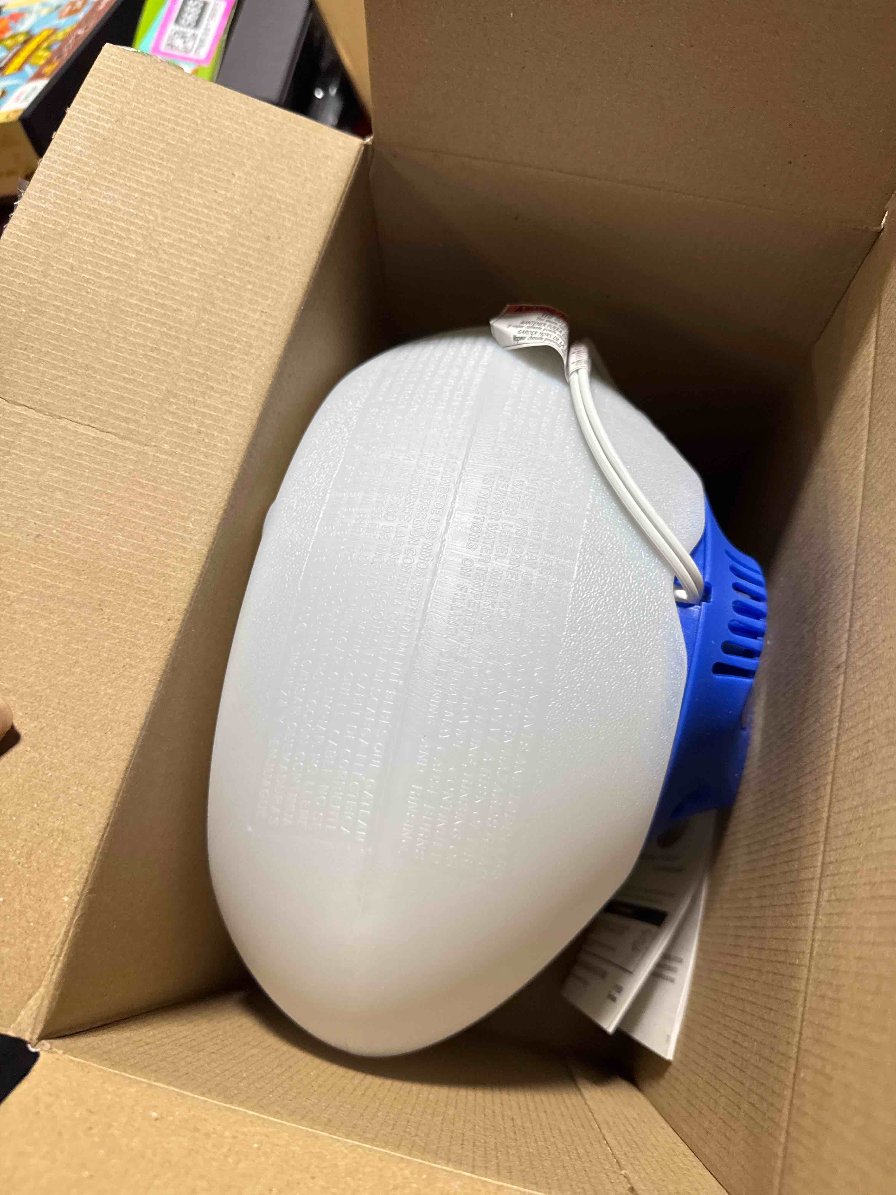 Condition photo showing New/Like New for Vicks Warm Steam Vaporizer Humidifier with Night Light - 1.5gal