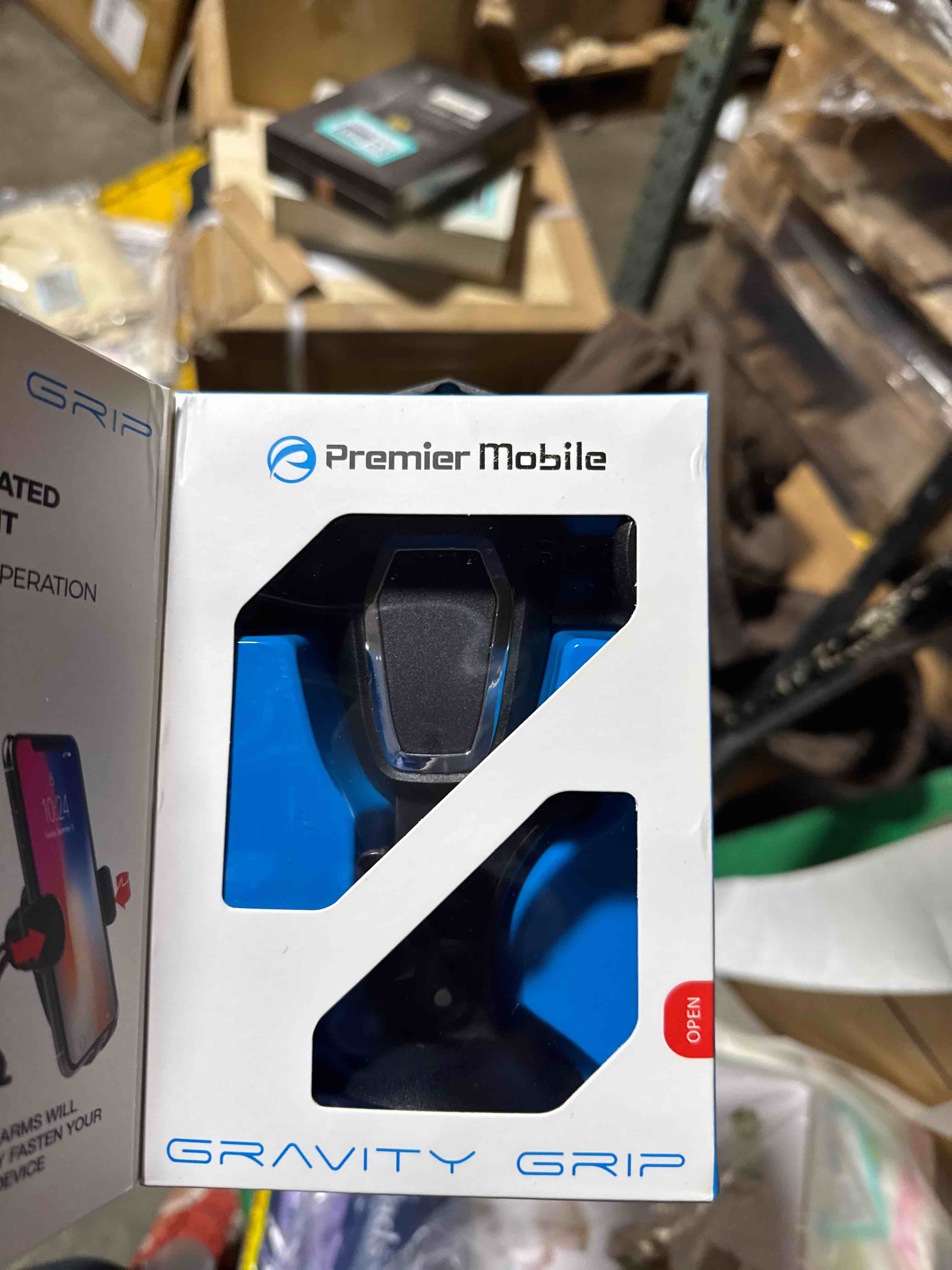 Condition photo showing New/Like New for Premier Accessory Group Gravity Window/Dash Mount, Black