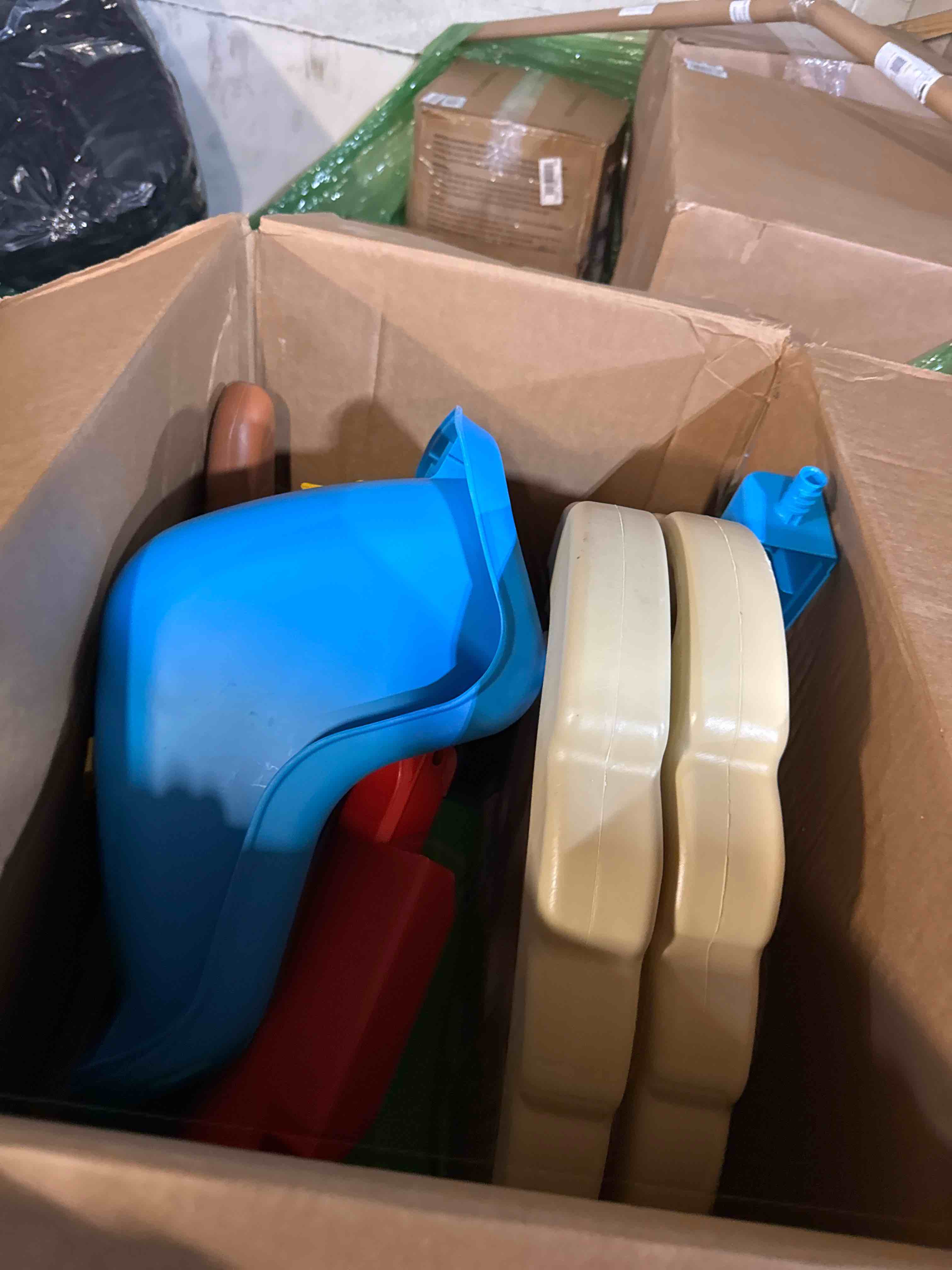 Condition photo showing Good Condition for Little Tikes Hide and Seek Climber and Swing - Kids Slide Backyard Play Set