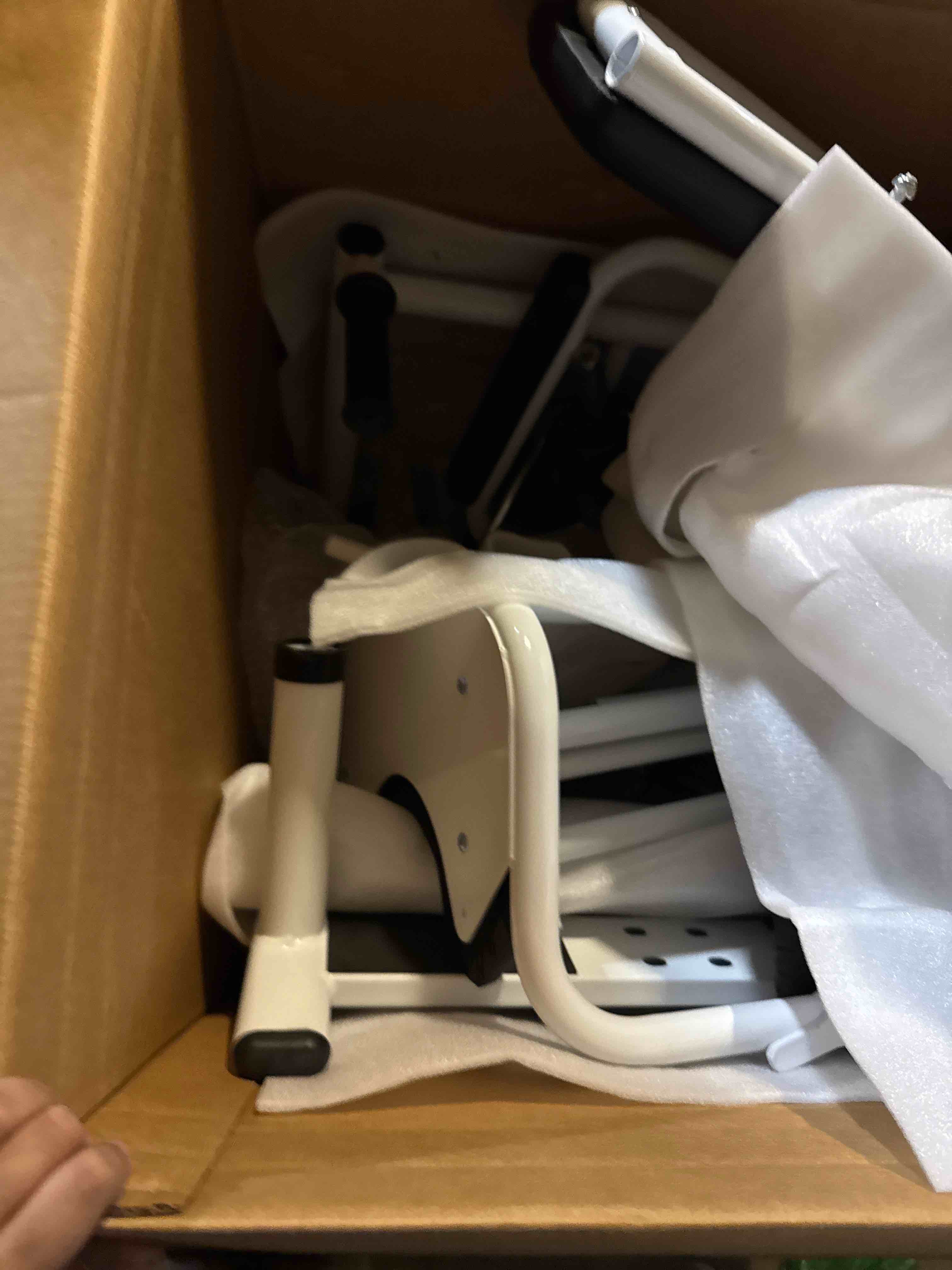 Condition photo showing Good Condition for Drexo Patient Lift Transfer Chair, 5 in 1 Patient Lift Chair with 180°Split Seat, Height Adjustable Patient Transfer Chair with 4 Casters for Home Seniors Elderly, Load 450Lbs (Non-Fold, Silver)