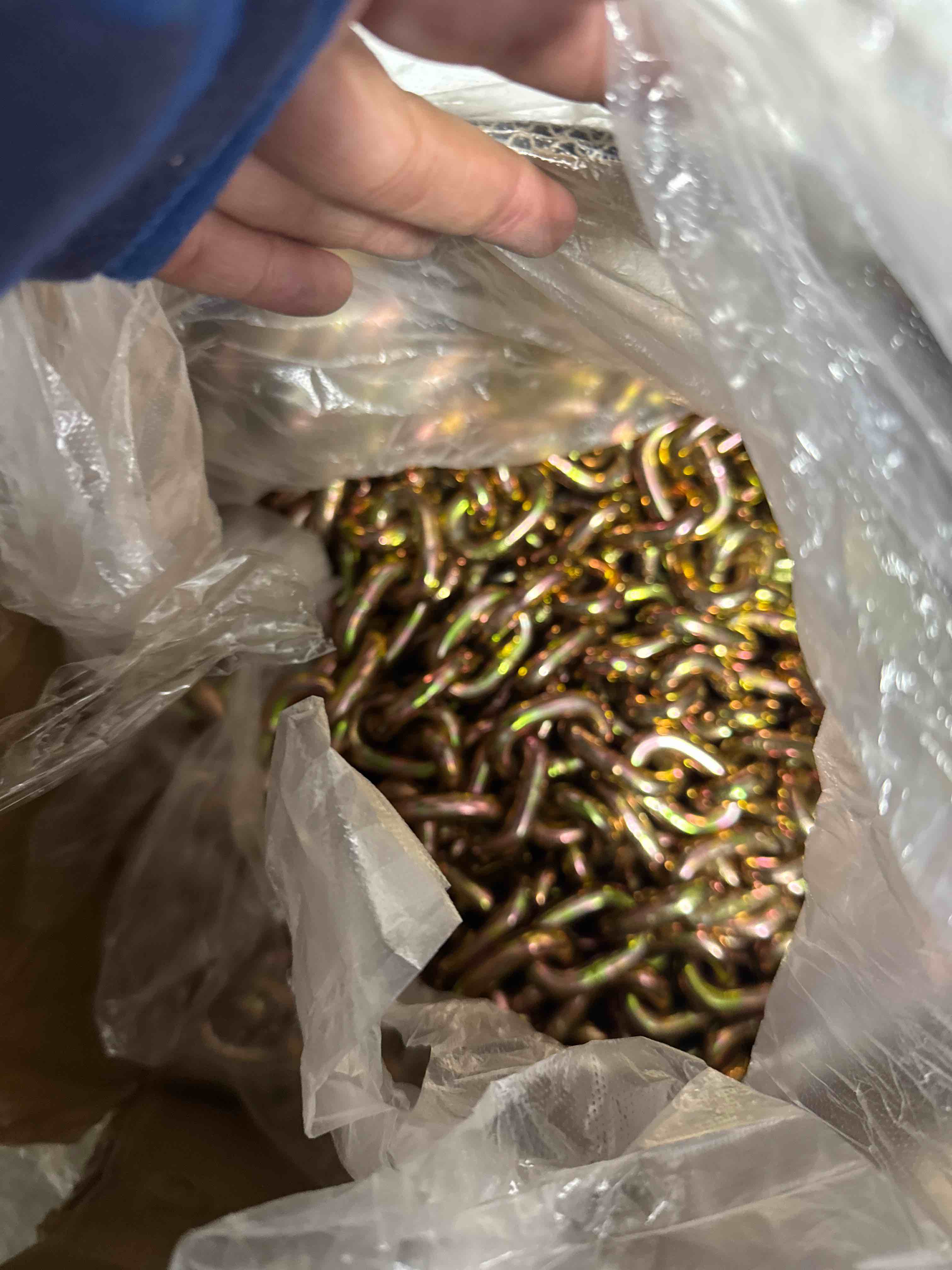 Condition photo showing New/Like New for vevor transport binder chain 7100lbs working loan limit 3/8" x 20" g80 tow chain tie down with grab hooks gold