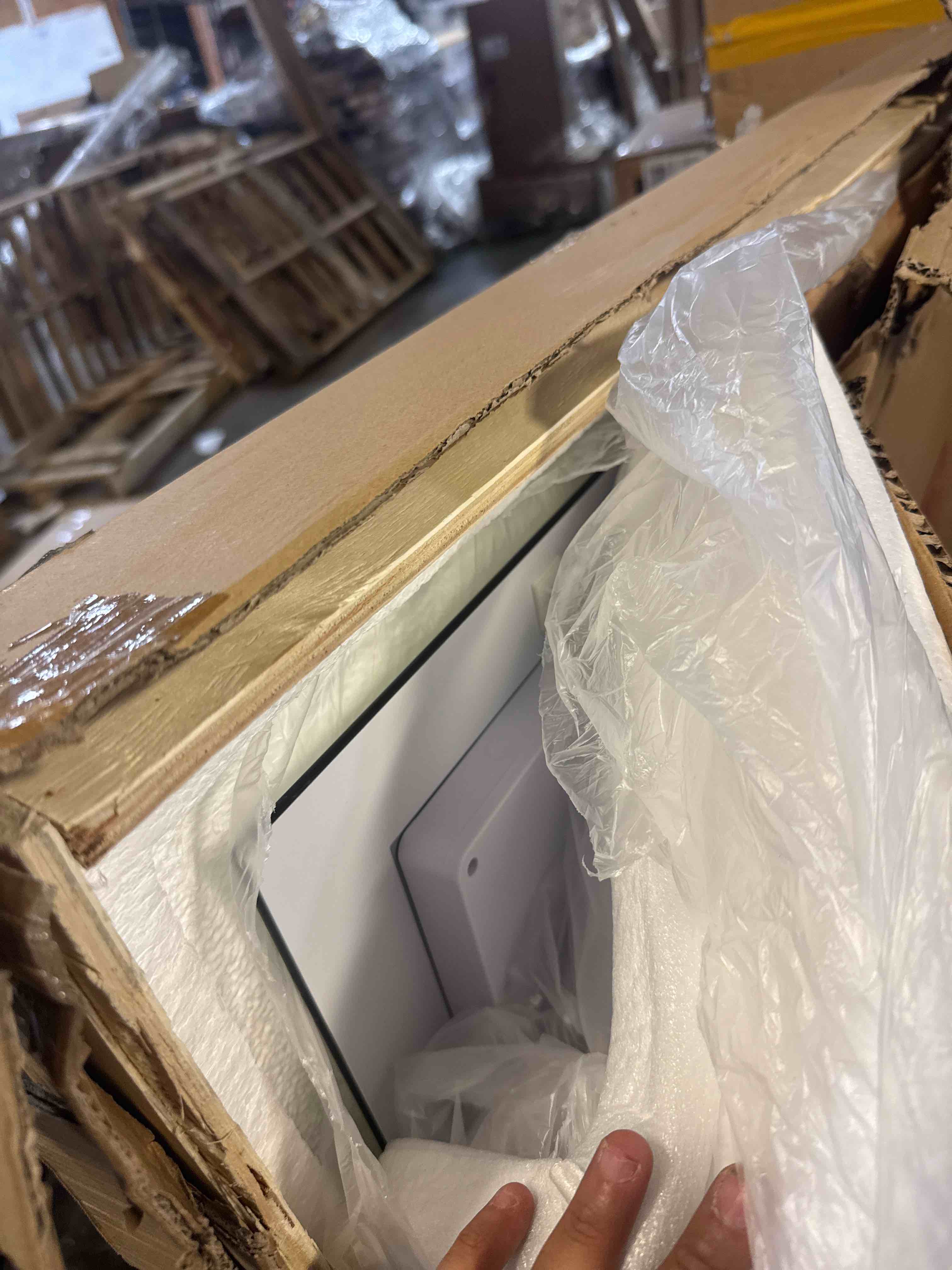 https://s3.amazonaws.com/lotting-images-prod/phillipi/GRA2166763_1777307827673.jpeg