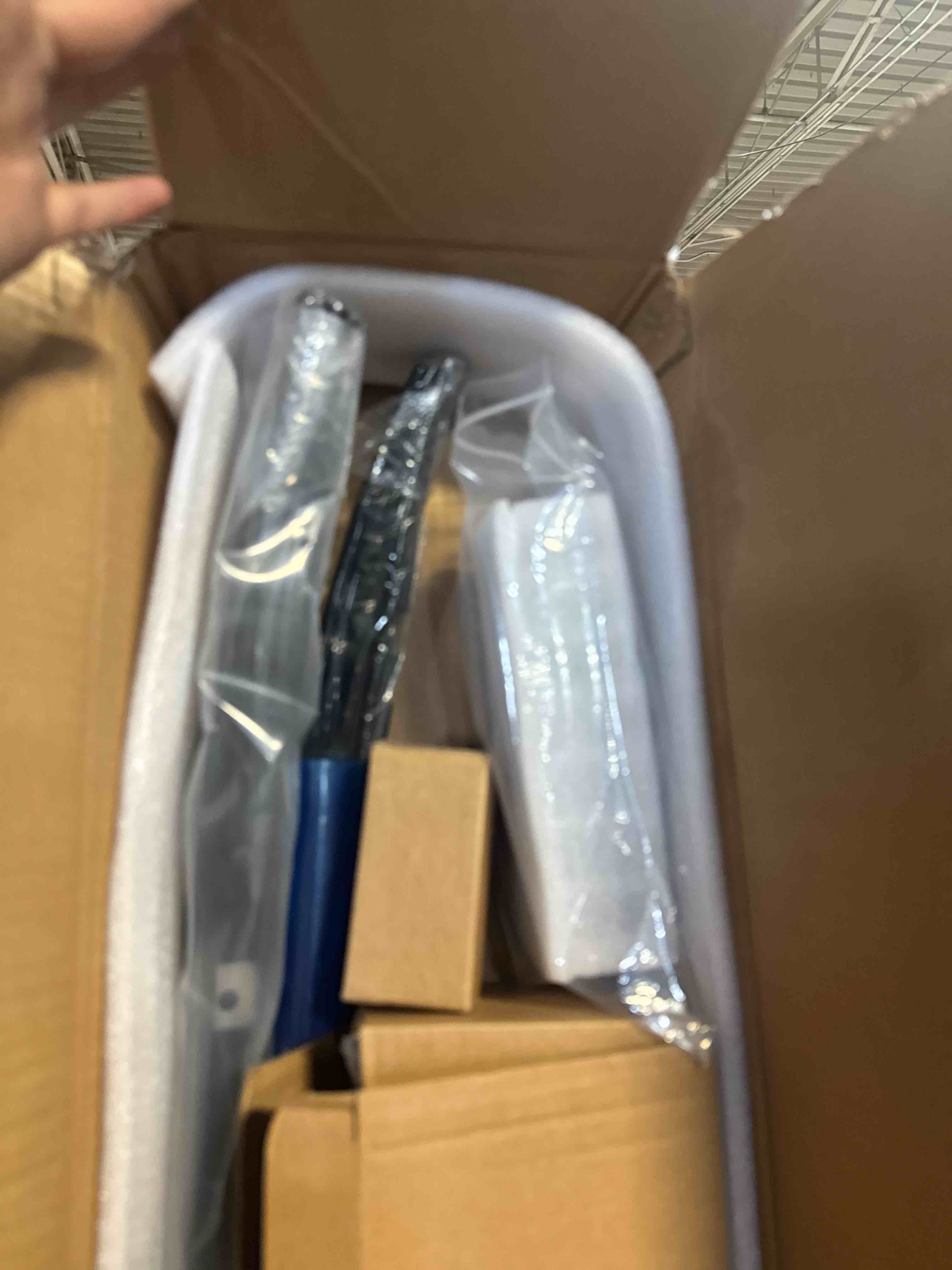 https://s3.amazonaws.com/lotting-images-prod/phillipi/GRA2166775_1777309561199.jpeg