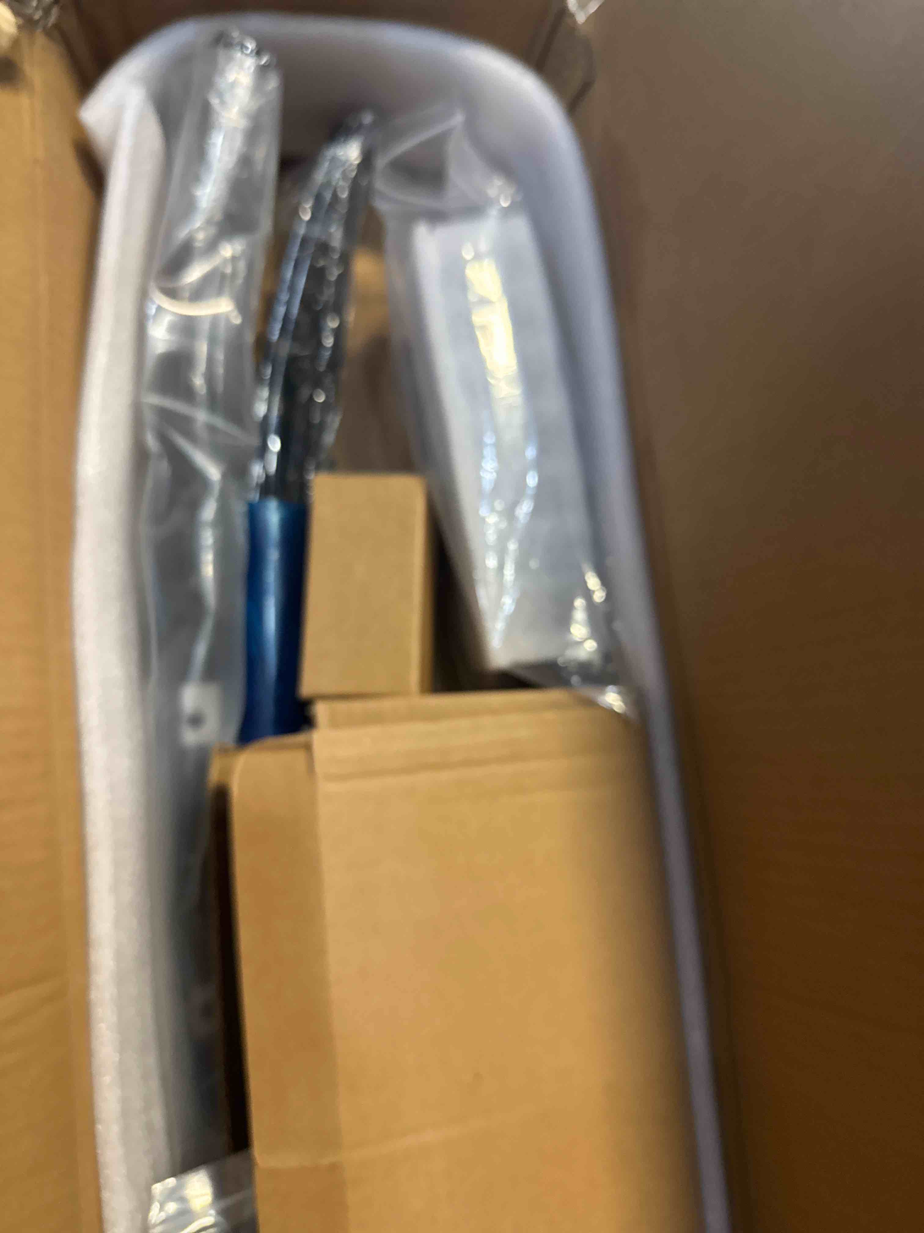 https://s3.amazonaws.com/lotting-images-prod/phillipi/GRA2166775_1777309563070.jpeg