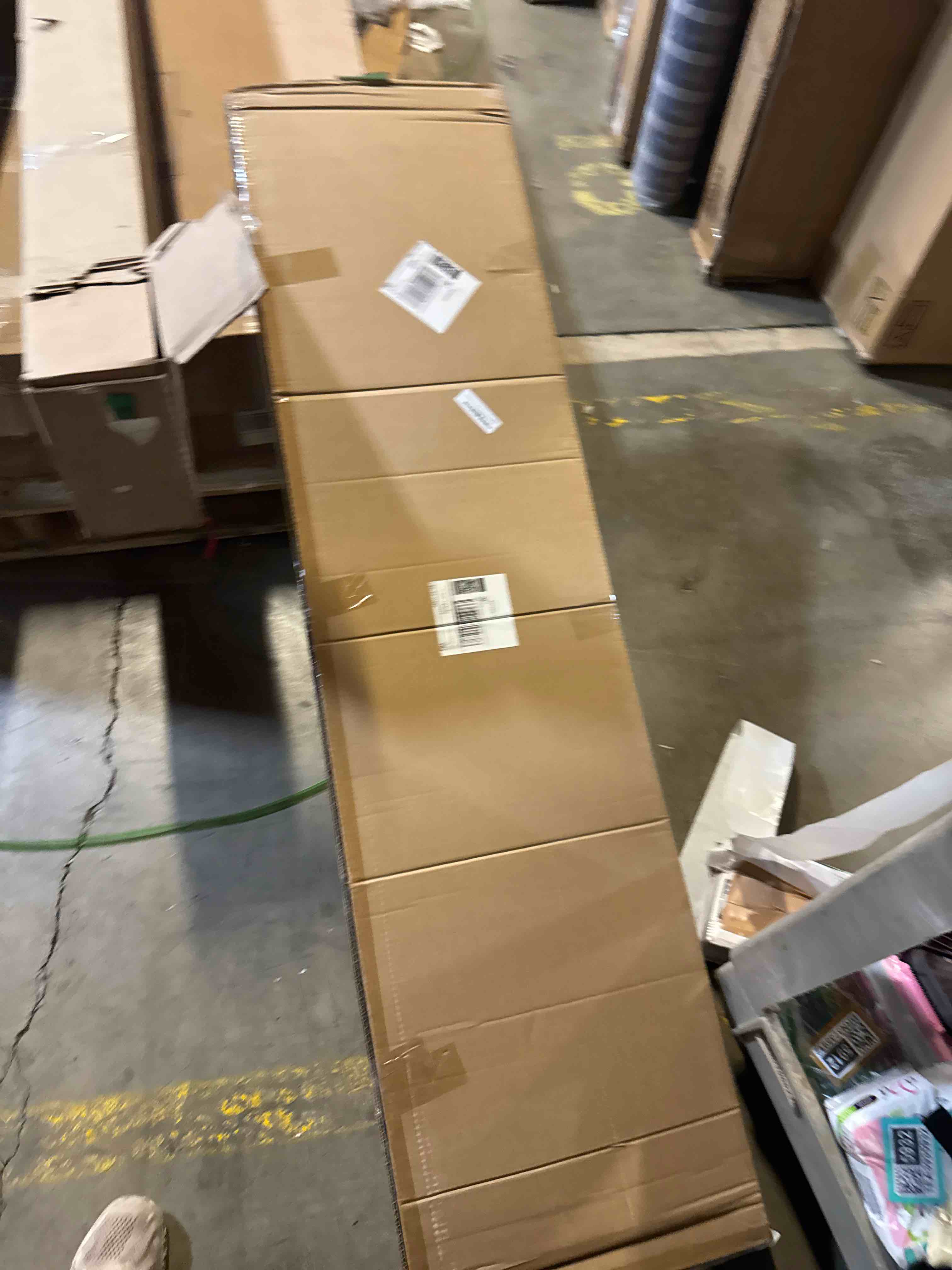 https://s3.amazonaws.com/lotting-images-prod/phillipi/GRA2166792_1777312692709.jpeg