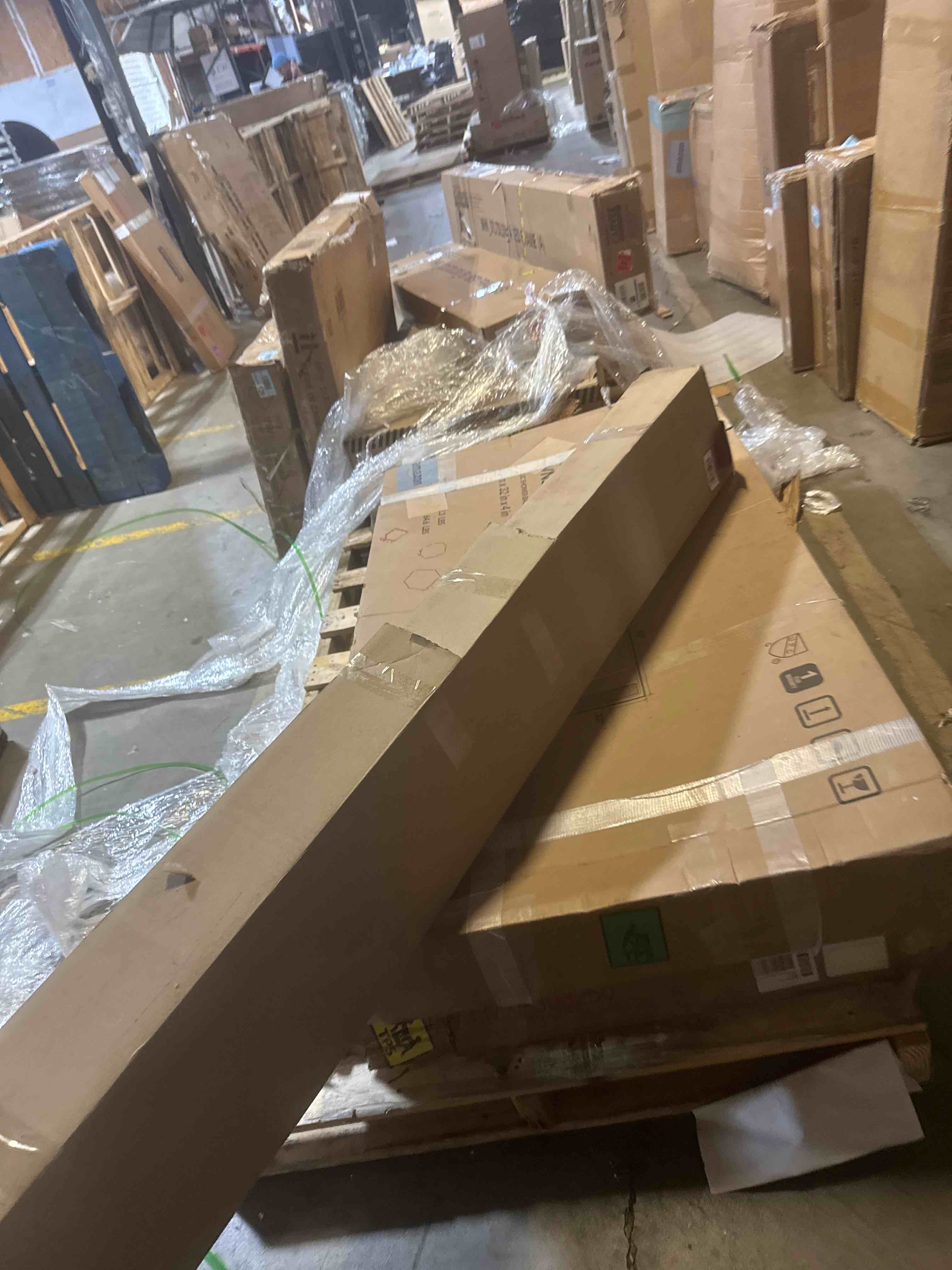 https://s3.amazonaws.com/lotting-images-prod/phillipi/GRA2166797_1777313675151.jpeg
