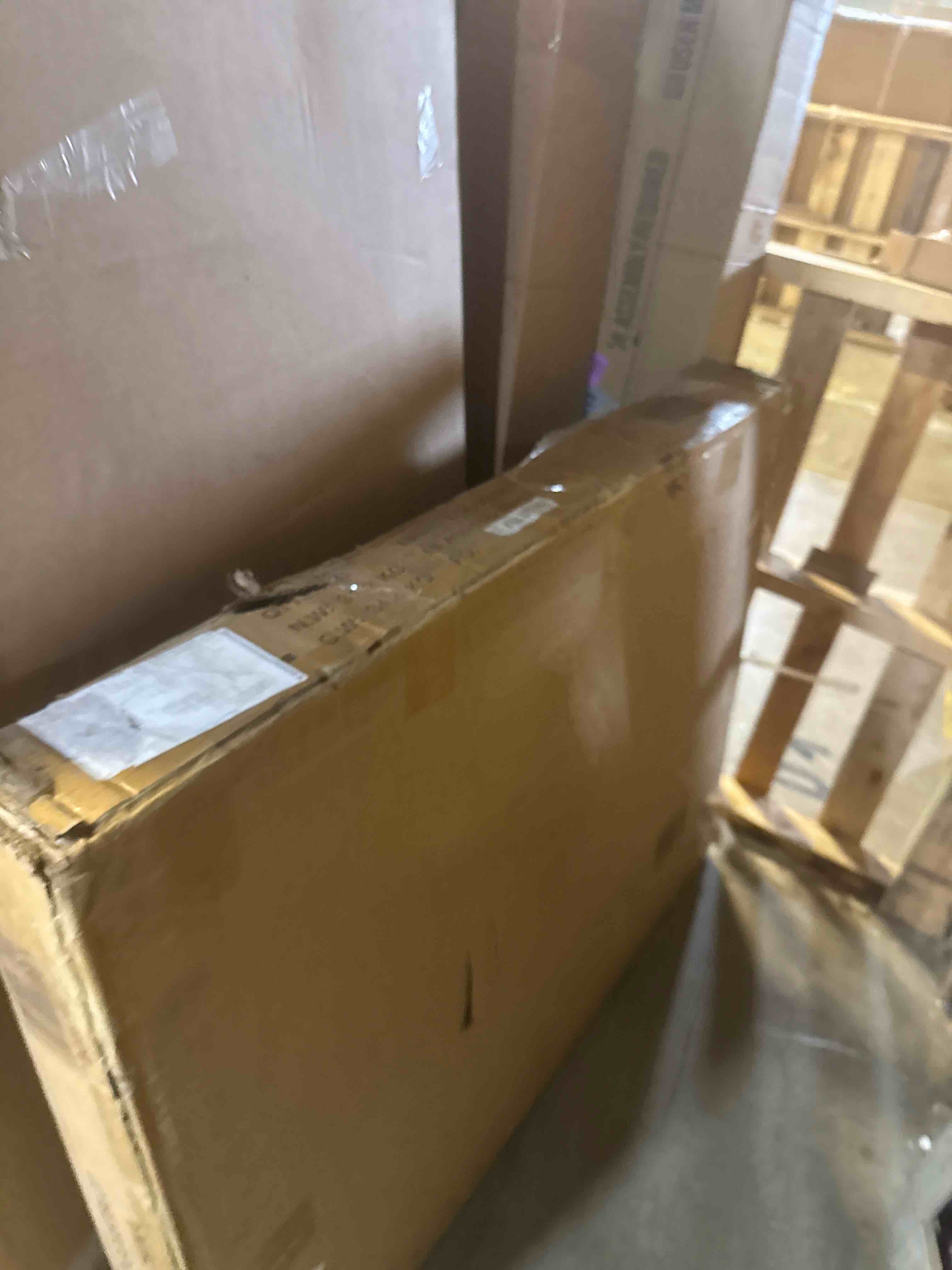 https://s3.amazonaws.com/lotting-images-prod/phillipi/GRA2166799_1777314341385.jpeg