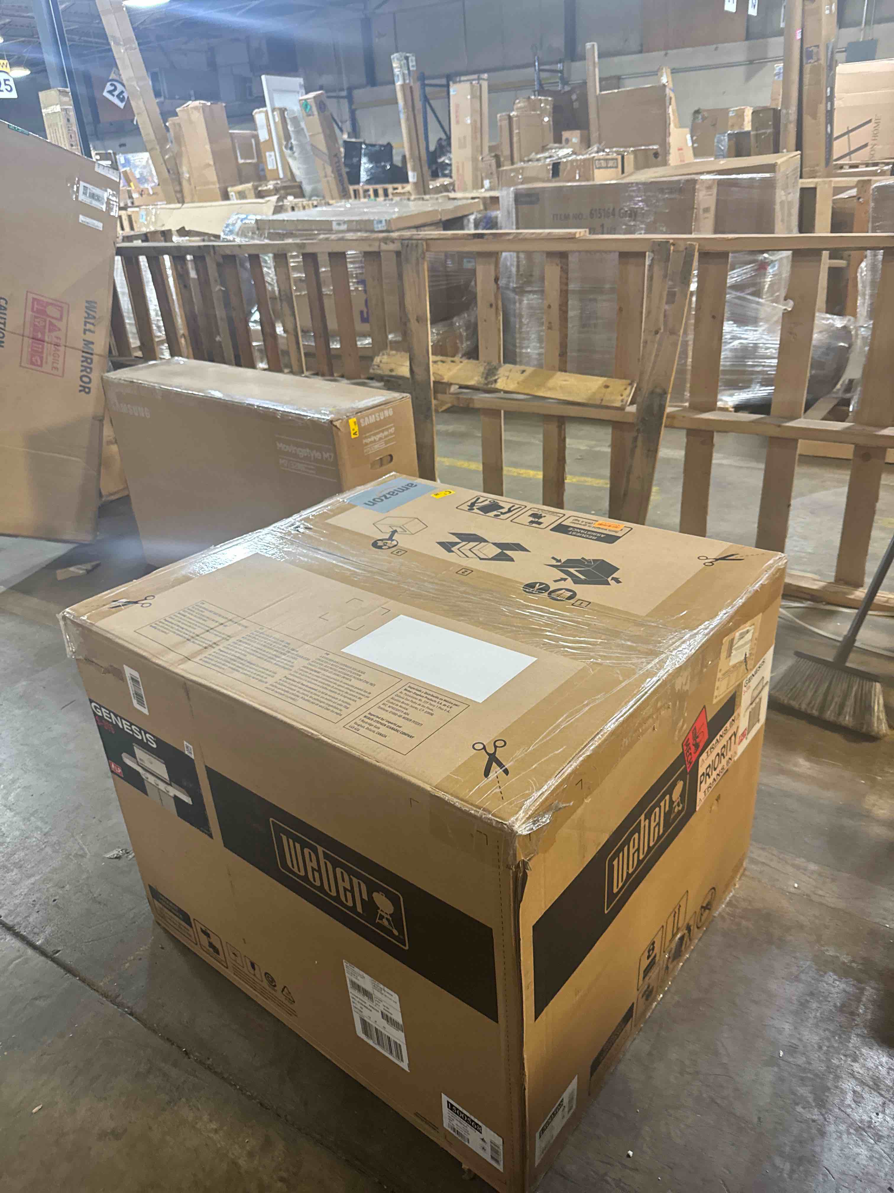 https://s3.amazonaws.com/lotting-images-prod/phillipi/GRA2166803_1777401932667.jpeg