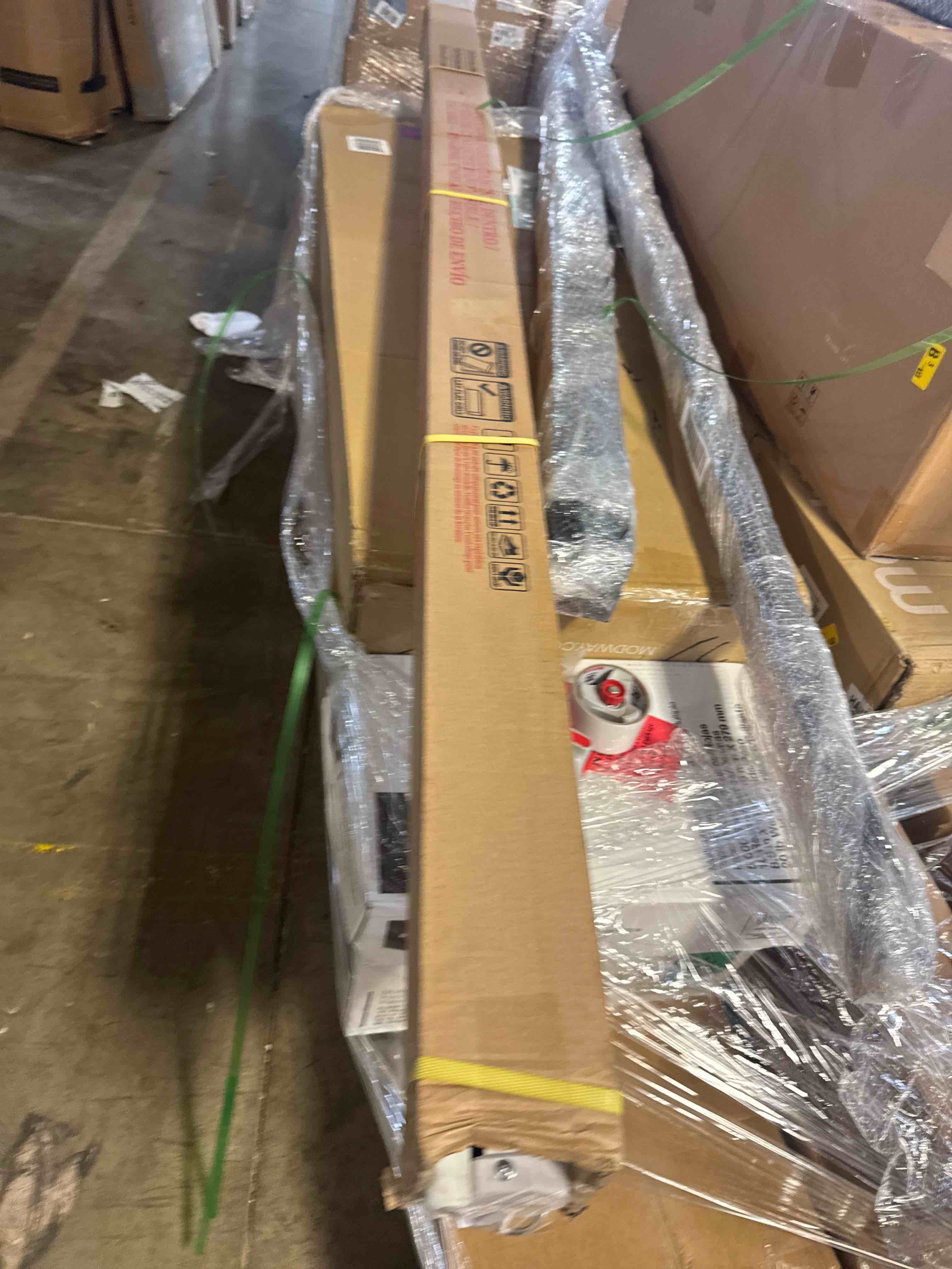 https://s3.amazonaws.com/lotting-images-prod/phillipi/GRA2166806_1777471713267.jpeg