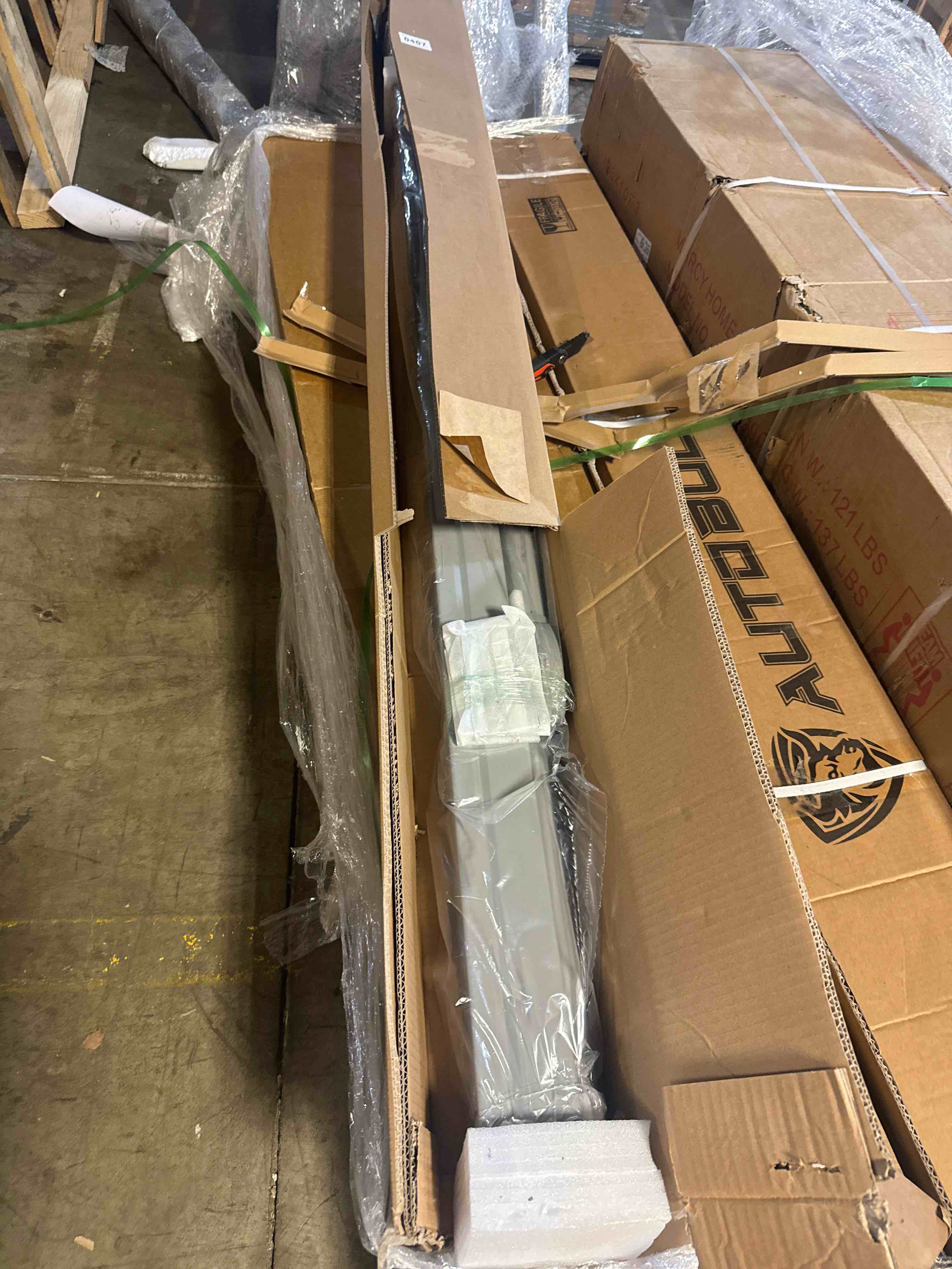 https://s3.amazonaws.com/lotting-images-prod/phillipi/GRA2166812_1777473731853.jpeg