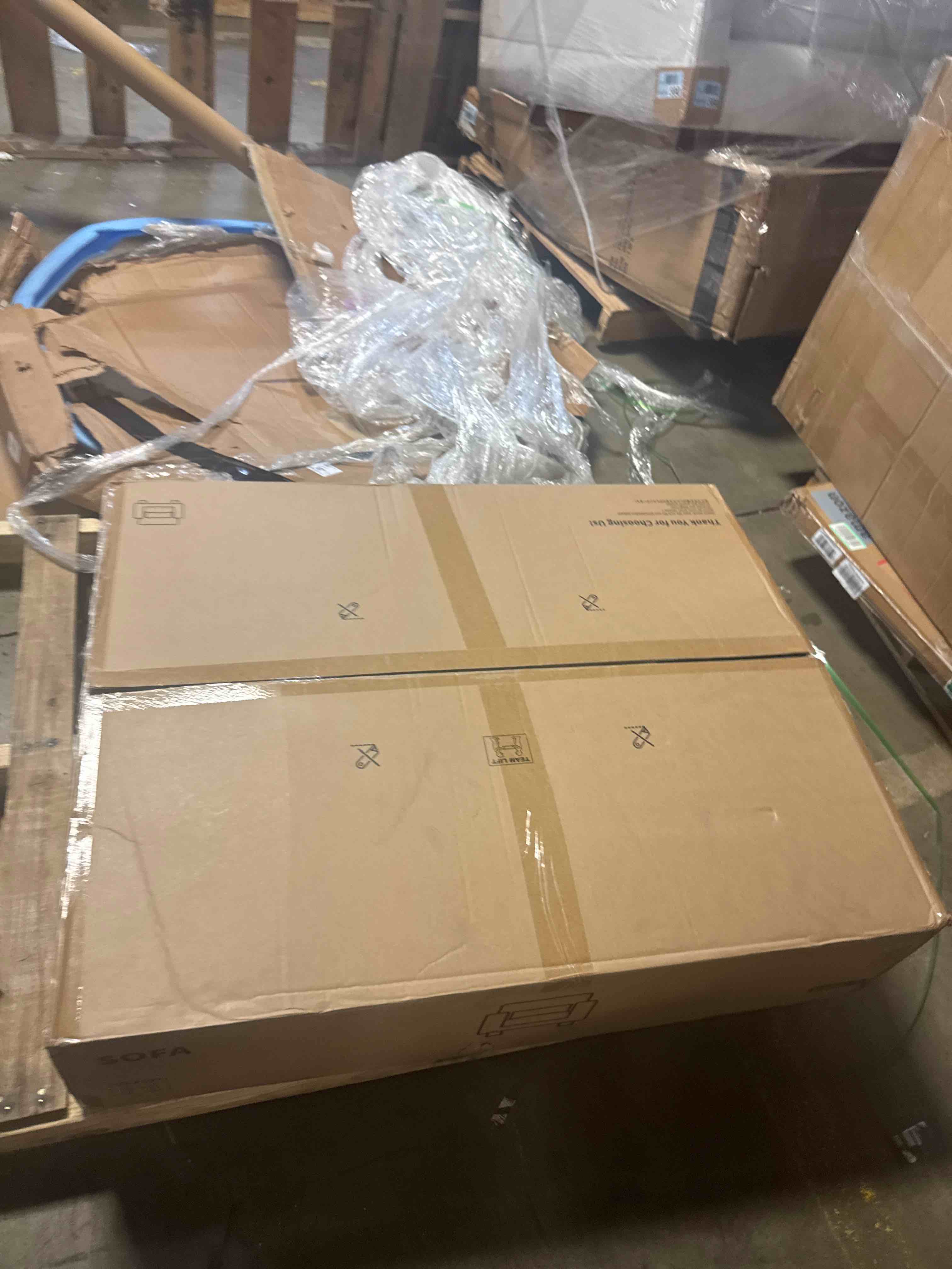 https://s3.amazonaws.com/lotting-images-prod/phillipi/GRA2166826_1777477669805.jpeg