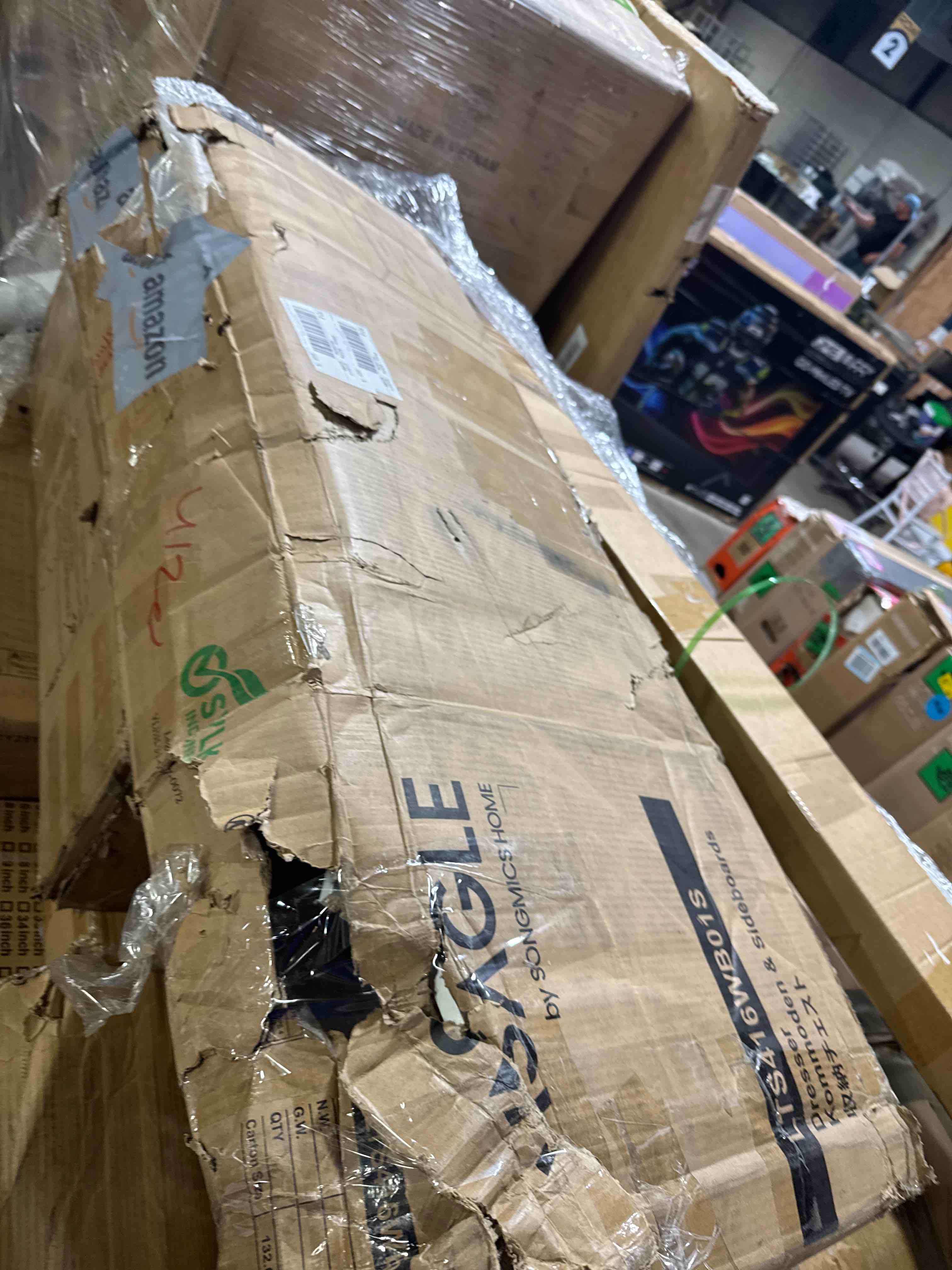 https://s3.amazonaws.com/lotting-images-prod/phillipi/GRA2166848_1777999572583.jpeg