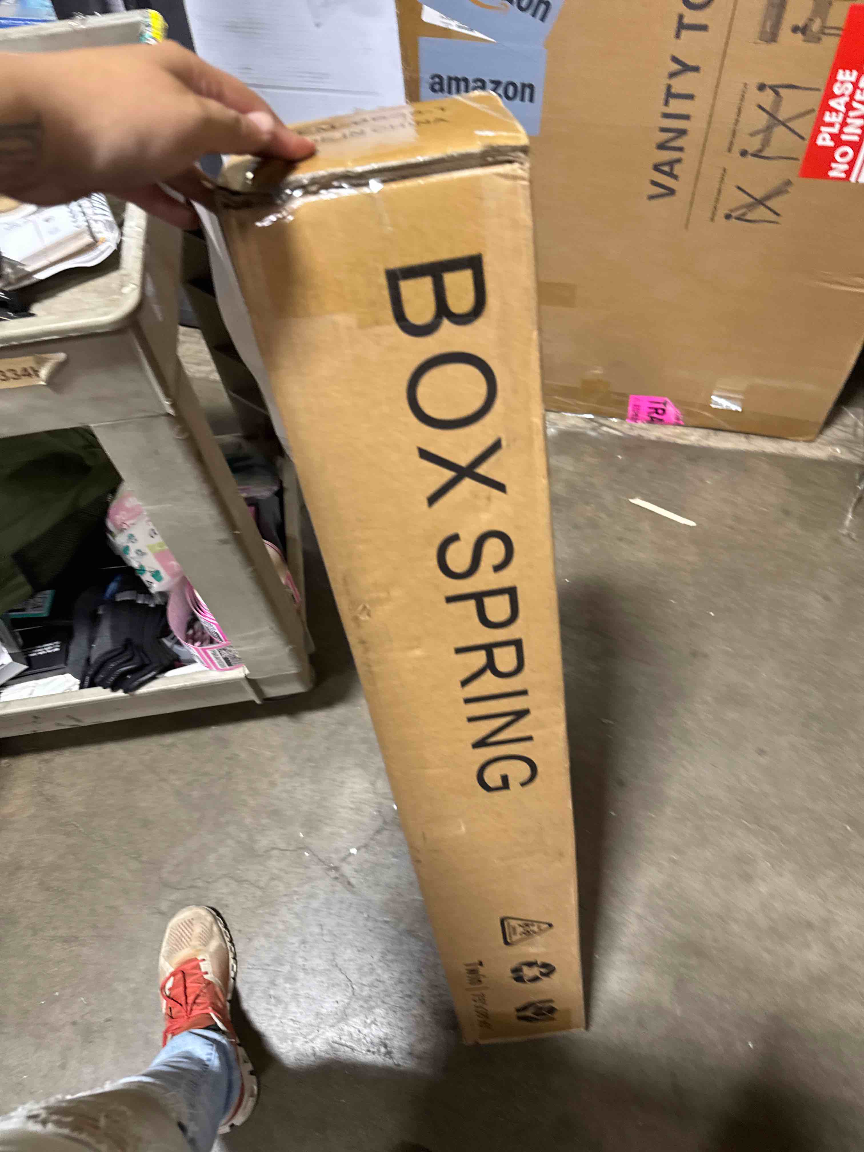 https://s3.amazonaws.com/lotting-images-prod/phillipi/GRA2166877_1778006709138.jpeg