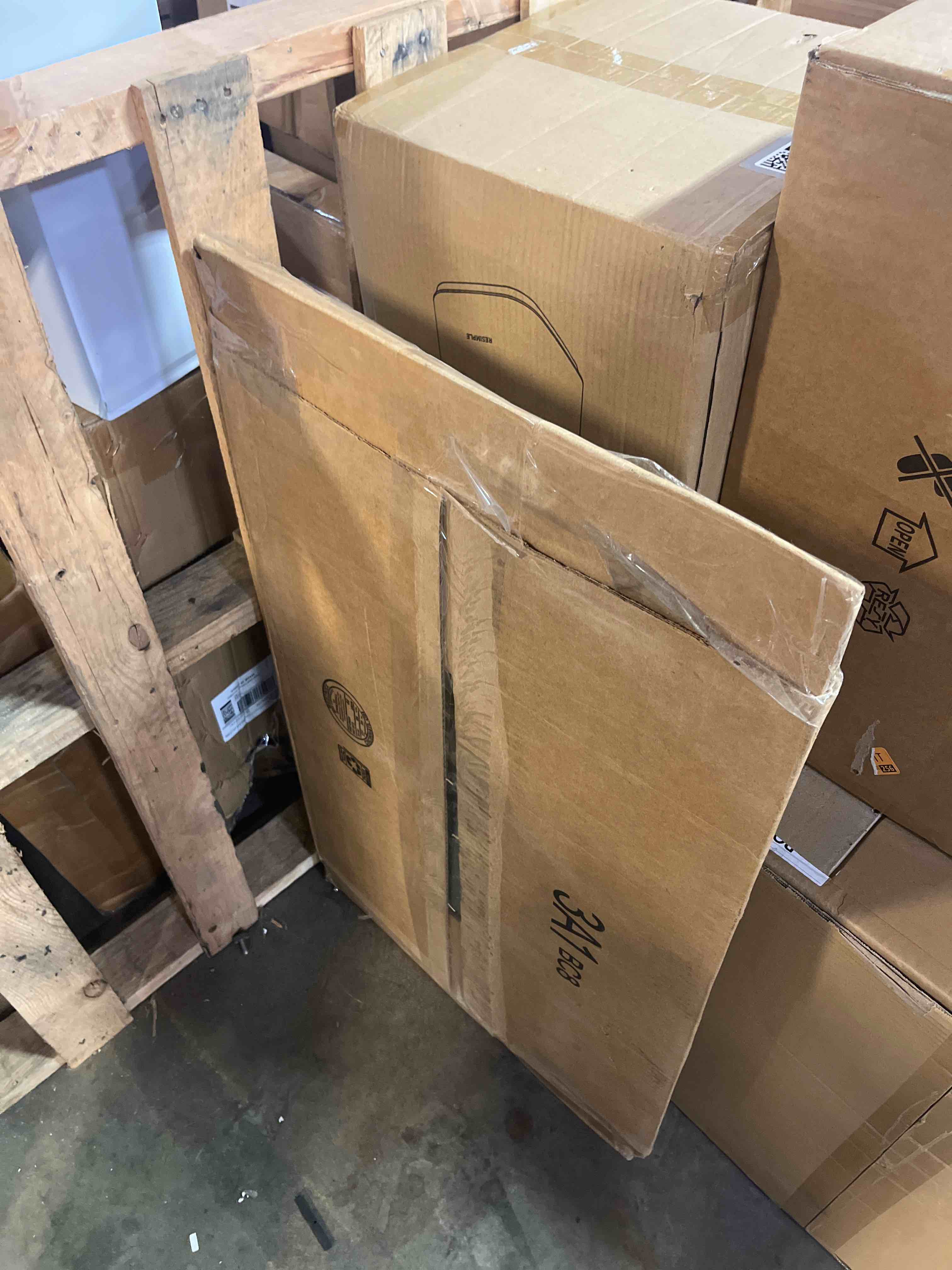 https://s3.amazonaws.com/lotting-images-prod/phillipi/GRA2167385_1751051755543.jpeg