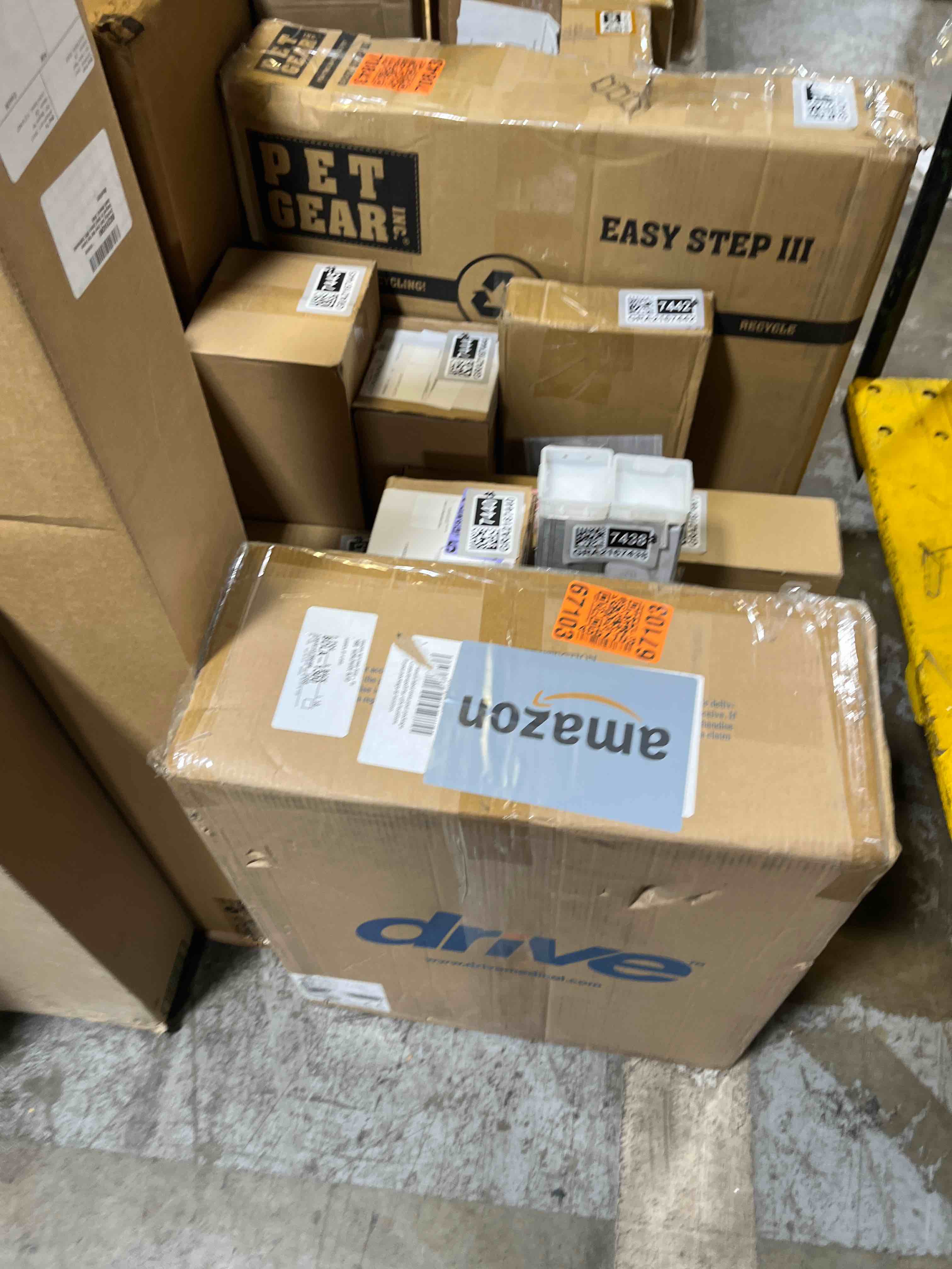 https://s3.amazonaws.com/lotting-images-prod/phillipi/GRA2167437_1751473911076.jpeg