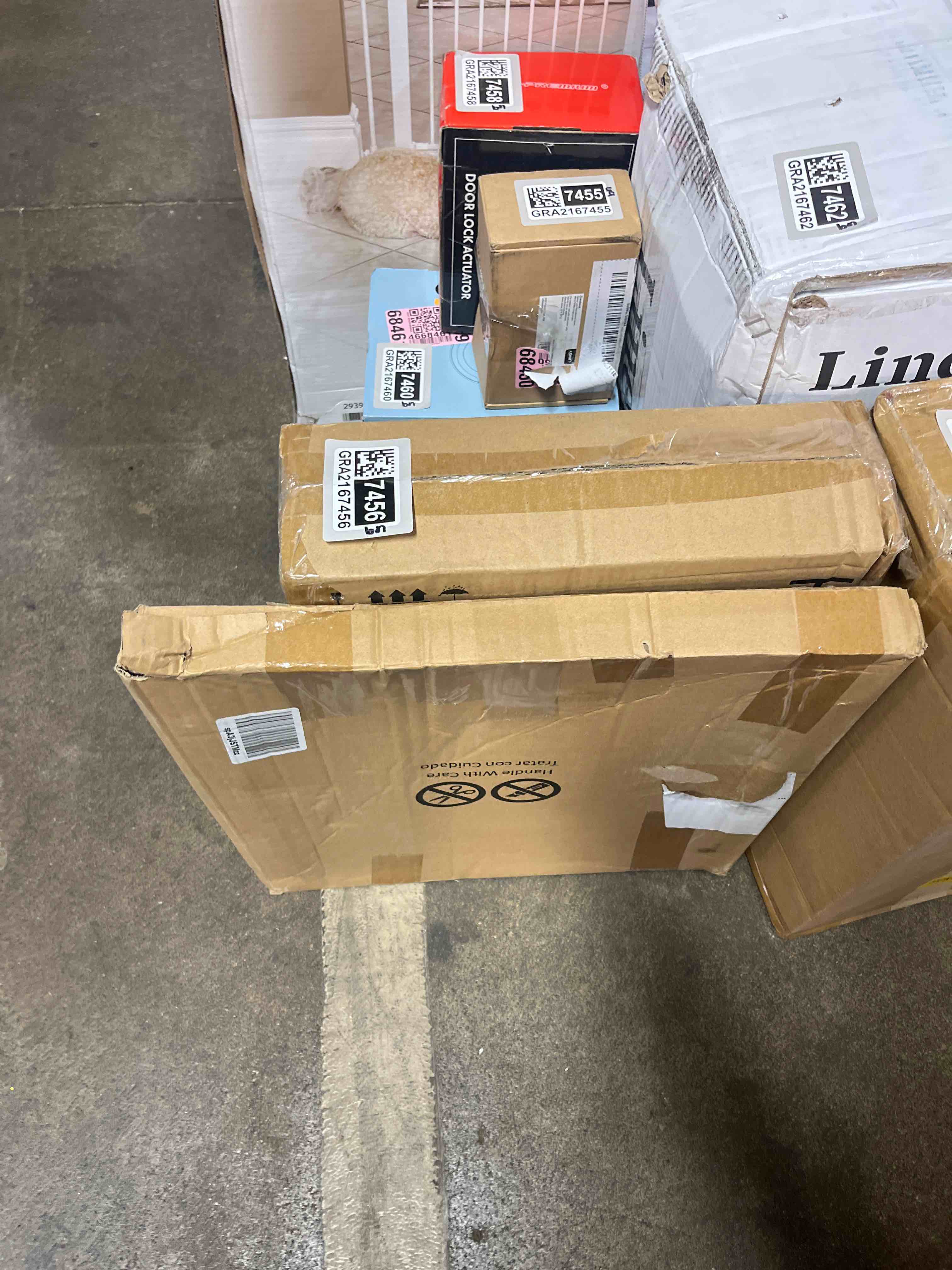 https://s3.amazonaws.com/lotting-images-prod/phillipi/GRA2167453_1751989272012.jpeg
