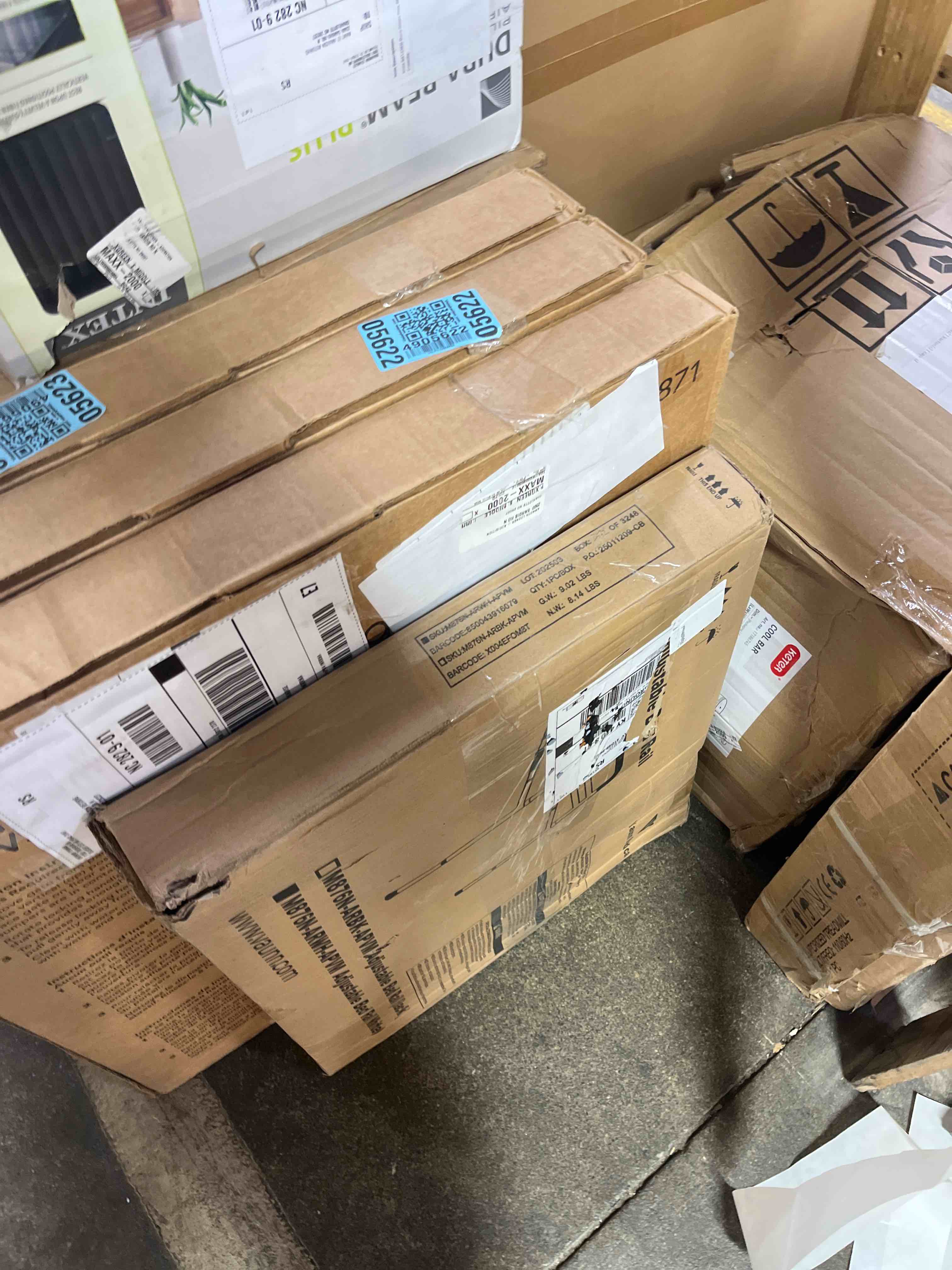 https://s3.amazonaws.com/lotting-images-prod/phillipi/GRA2167475_1751987228248.jpeg