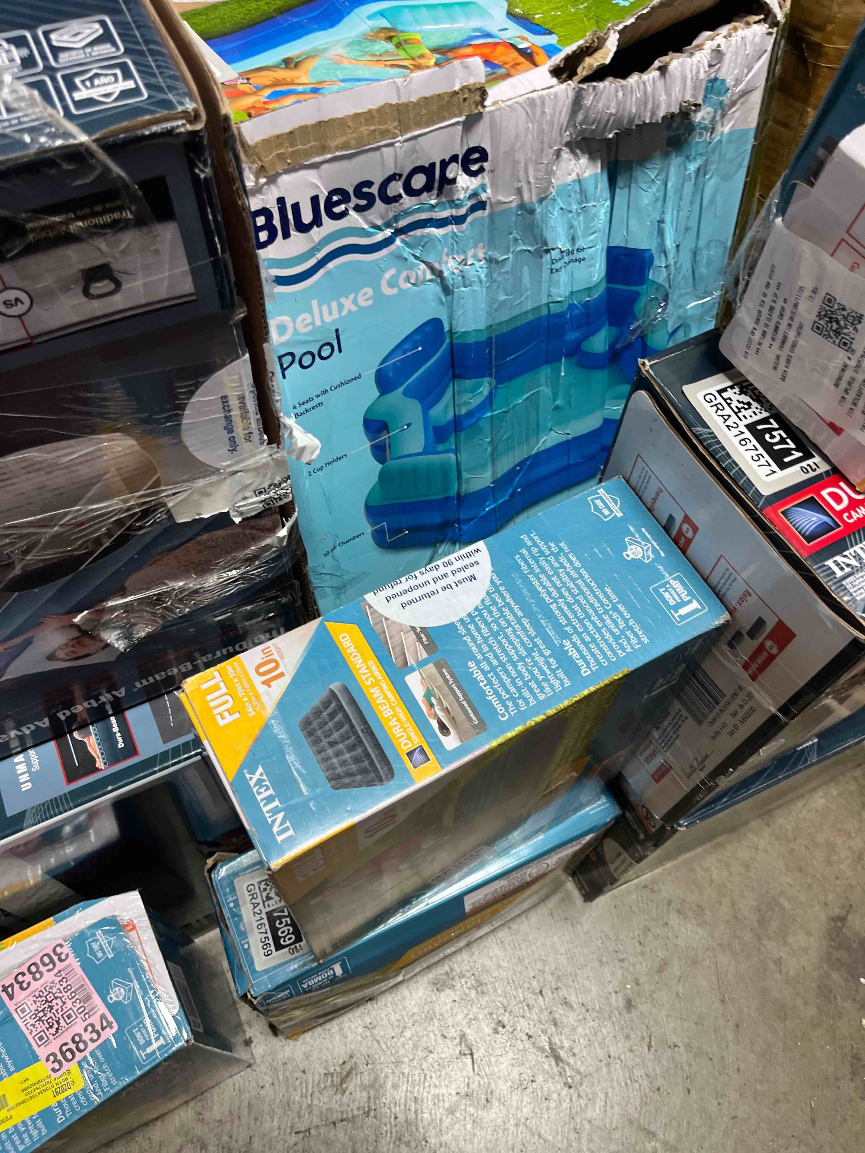 https://s3.amazonaws.com/lotting-images-prod/phillipi/GRA2167565_1752596991123.jpeg