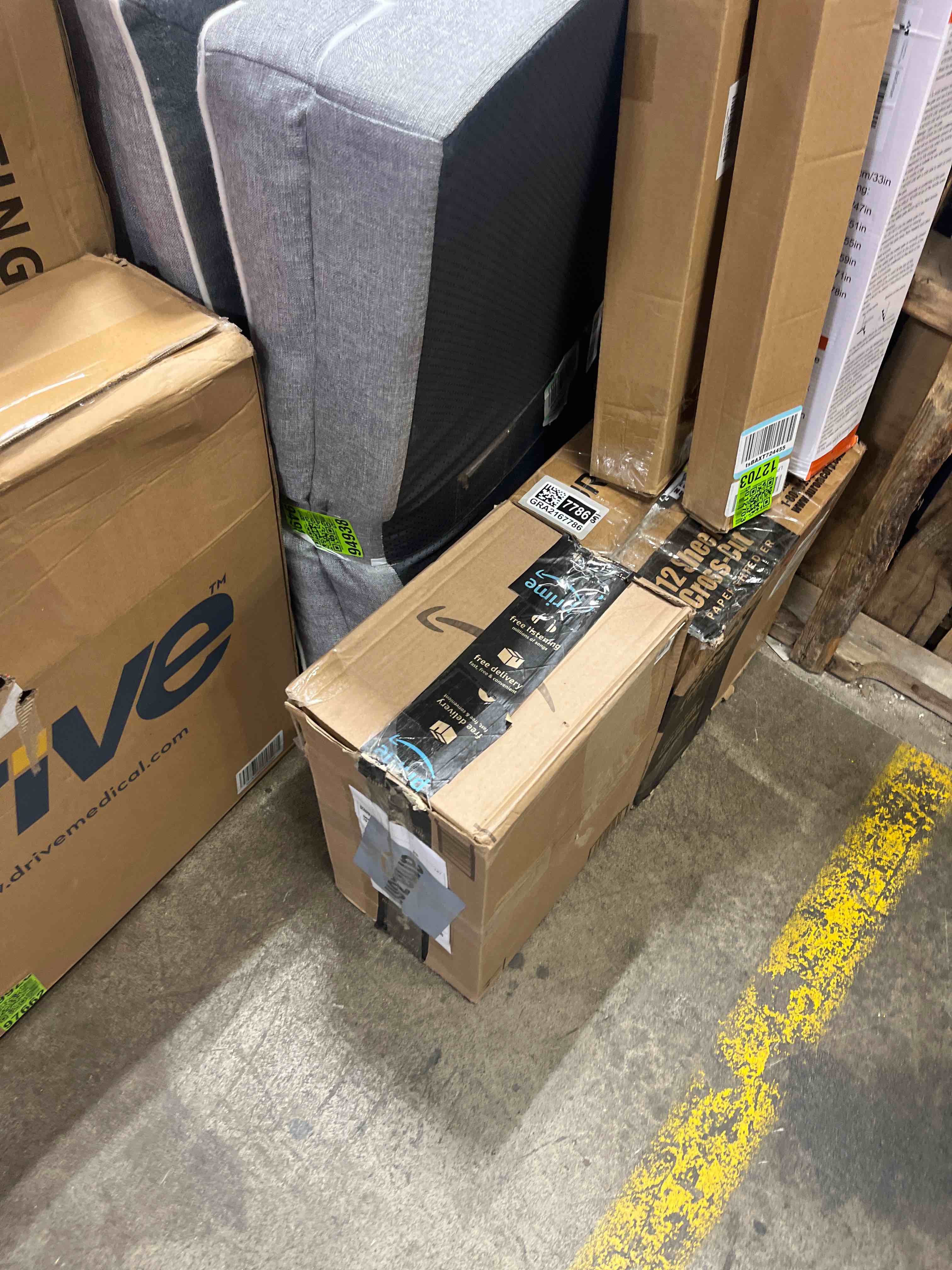 https://s3.amazonaws.com/lotting-images-prod/phillipi/GRA2167781_1753195479686.jpeg