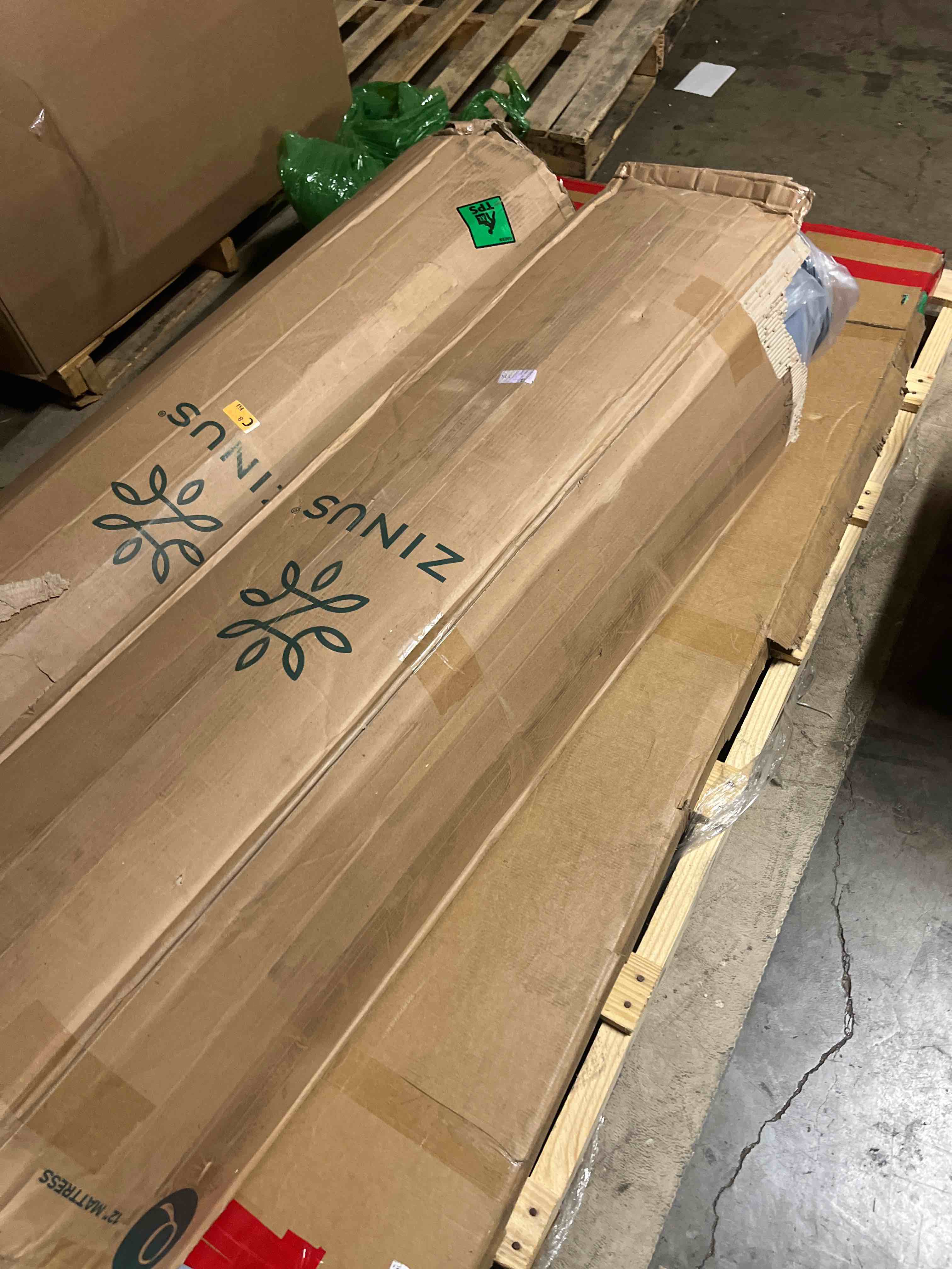 https://s3.amazonaws.com/lotting-images-prod/phillipi/GRA2167805_1753370914025.jpeg