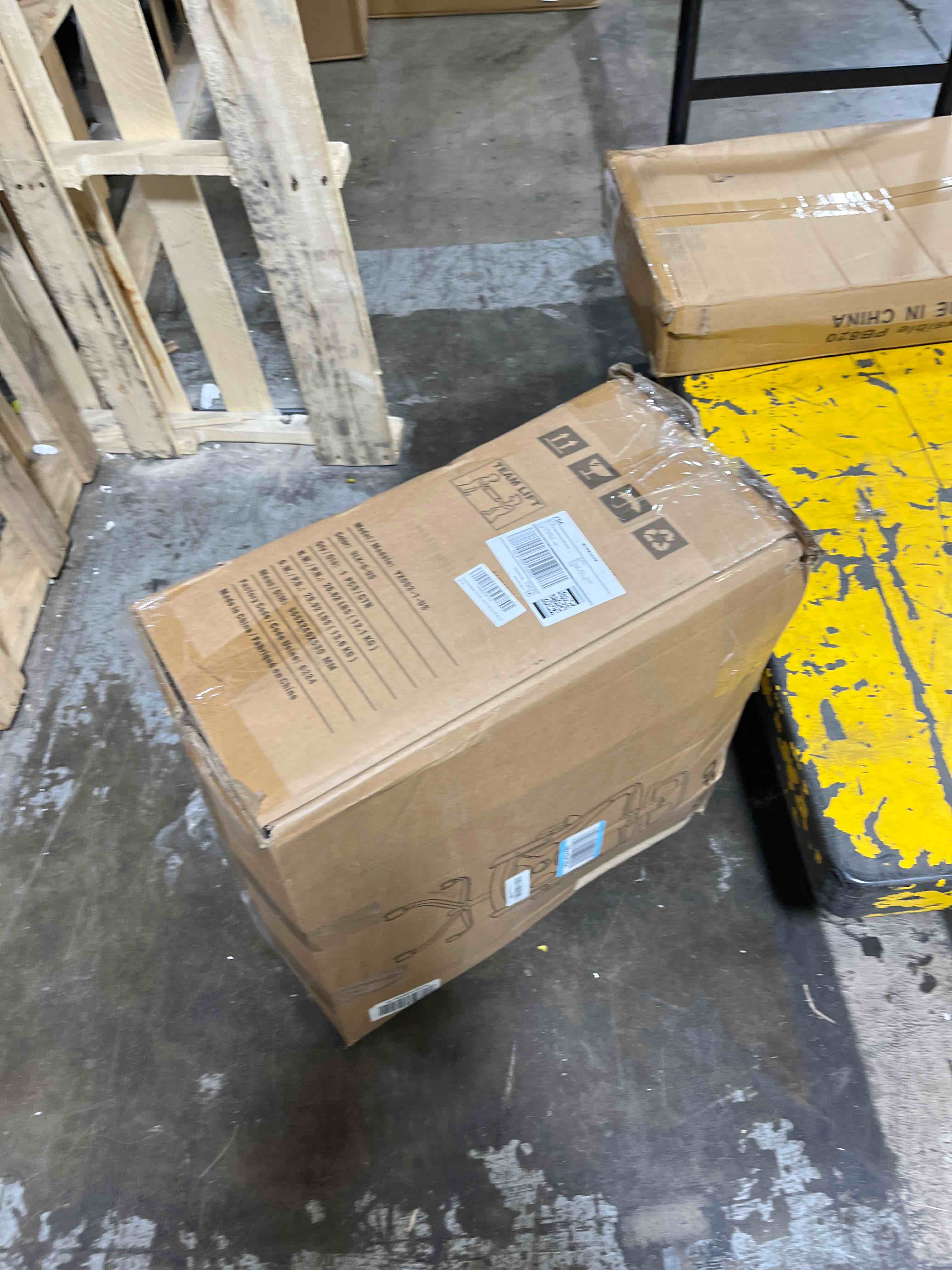 https://s3.amazonaws.com/lotting-images-prod/phillipi/GRA2167916_1753715718845.jpeg