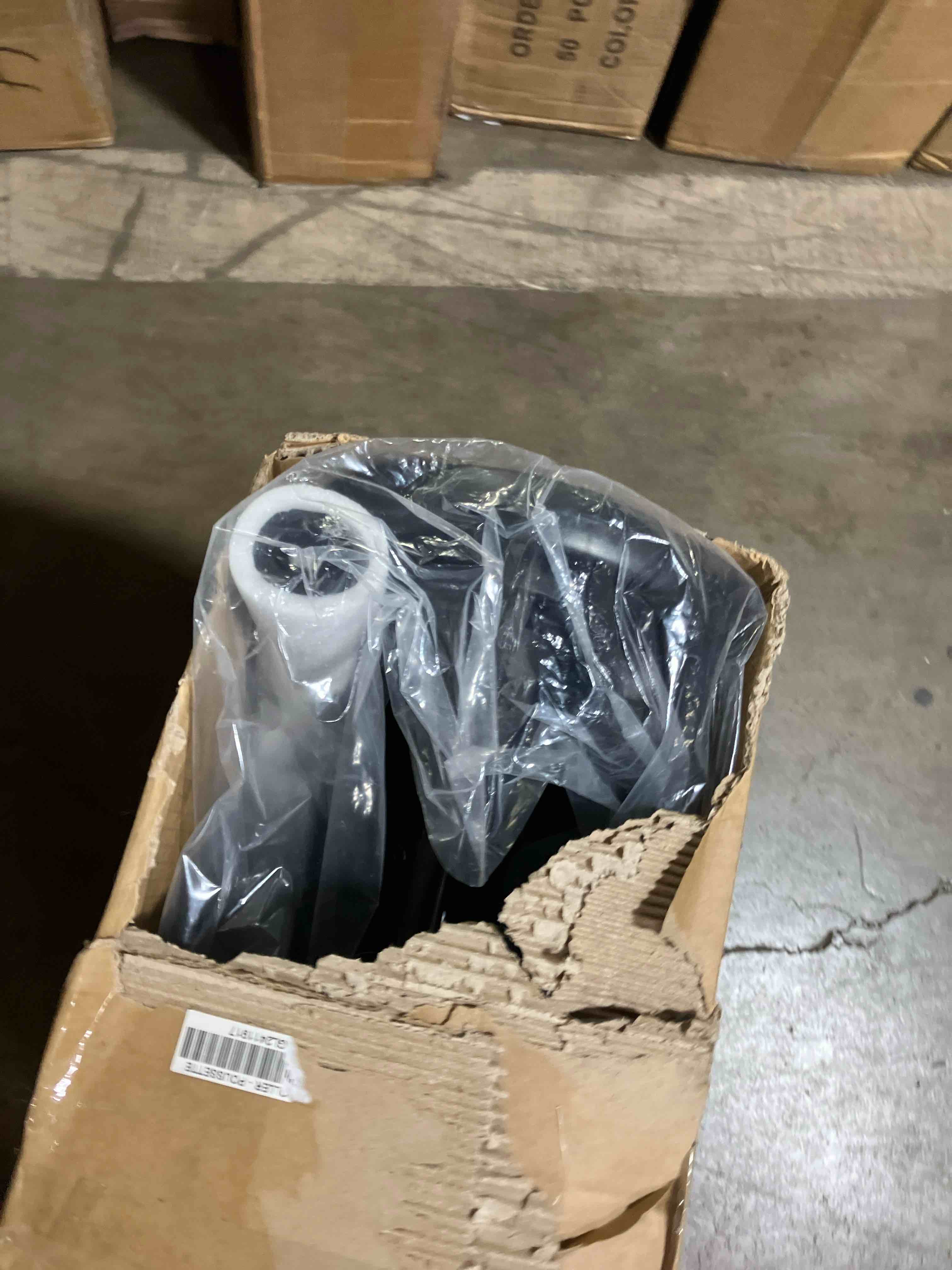 https://s3.amazonaws.com/lotting-images-prod/phillipi/GRA2167964_1753970901481.jpeg