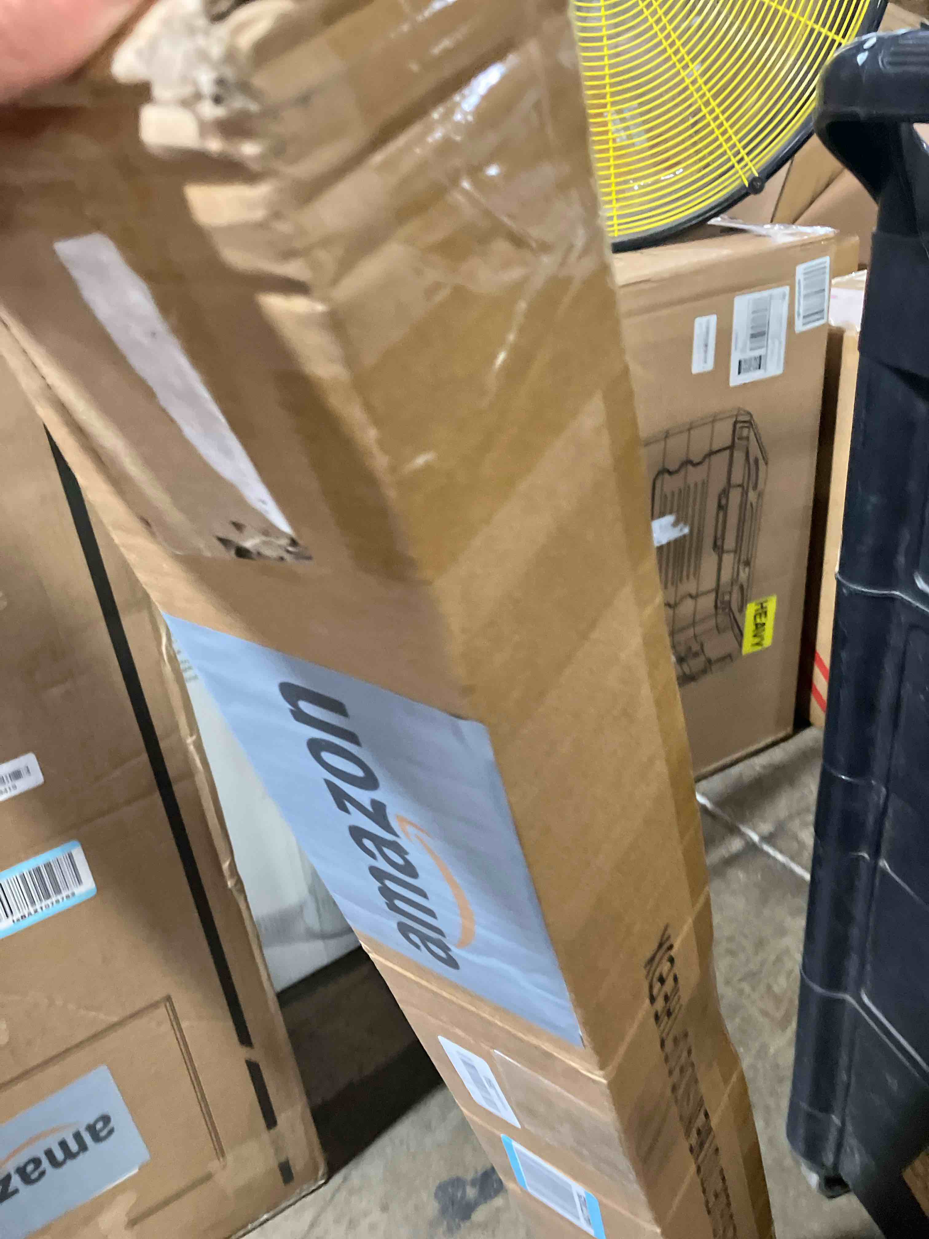 https://s3.amazonaws.com/lotting-images-prod/phillipi/GRA2167974_1753968014913.jpeg
