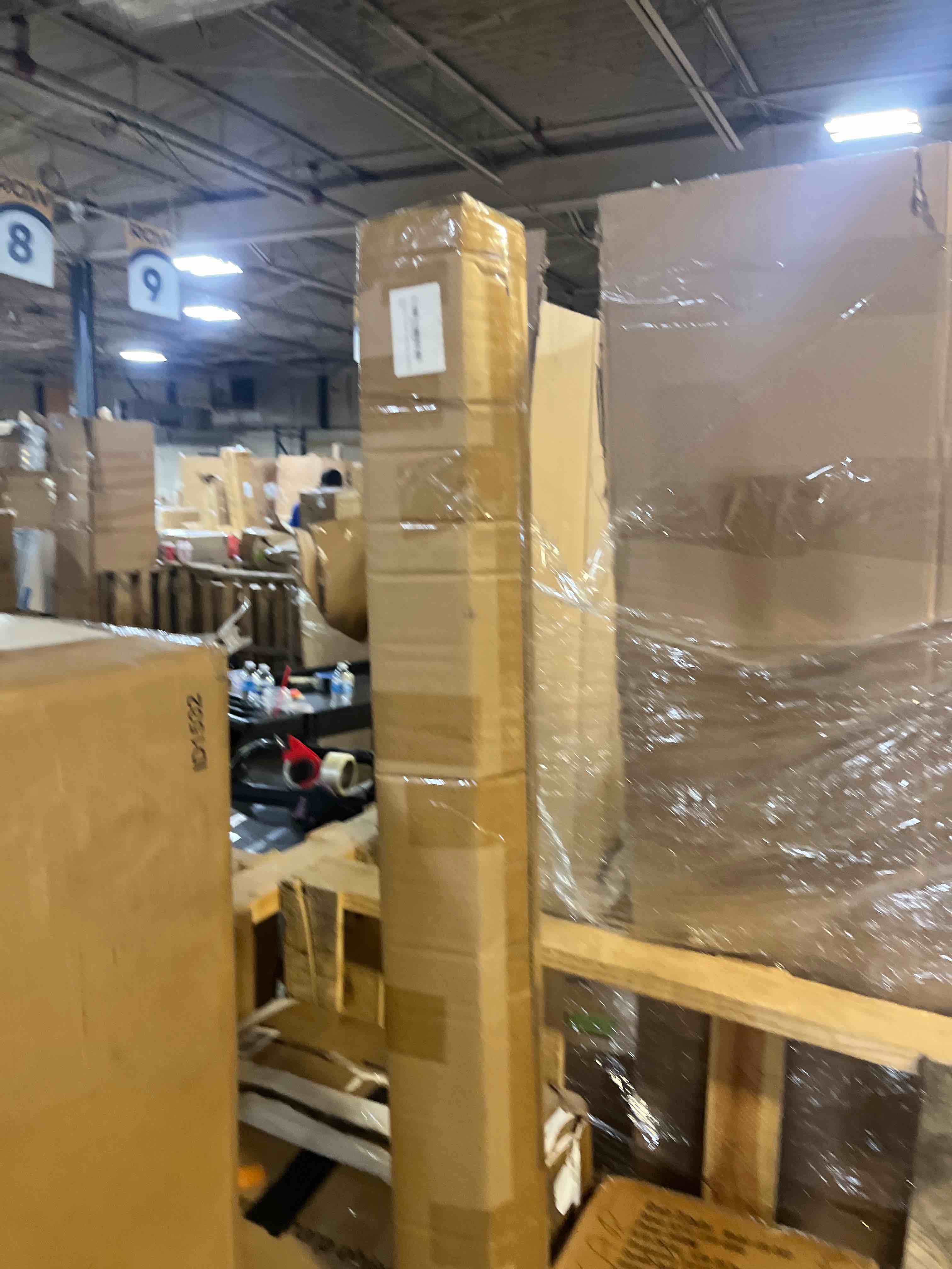 https://s3.amazonaws.com/lotting-images-prod/phillipi/GRA2167989_1754422486154.jpeg
