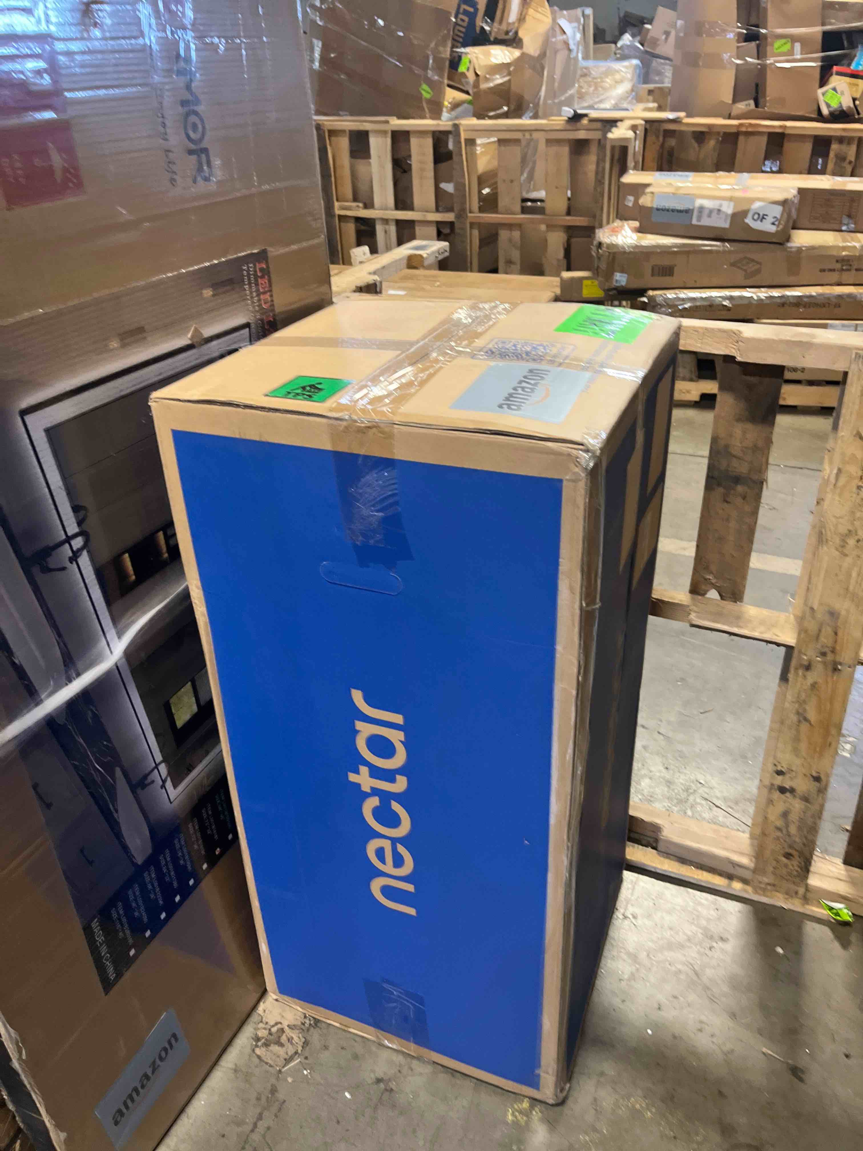 https://s3.amazonaws.com/lotting-images-prod/phillipi/GRA2168017_1754493432824.jpeg