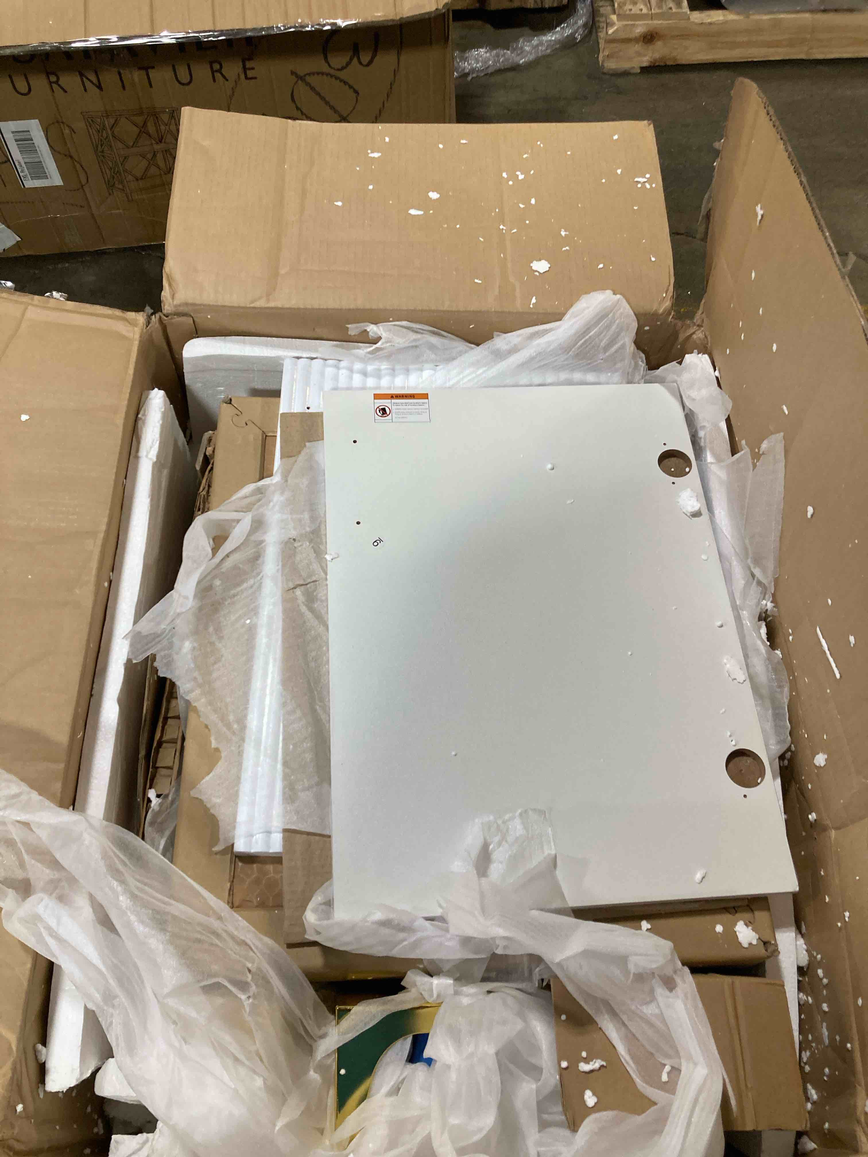https://s3.amazonaws.com/lotting-images-prod/phillipi/GRA2168049_1754573194046.jpeg