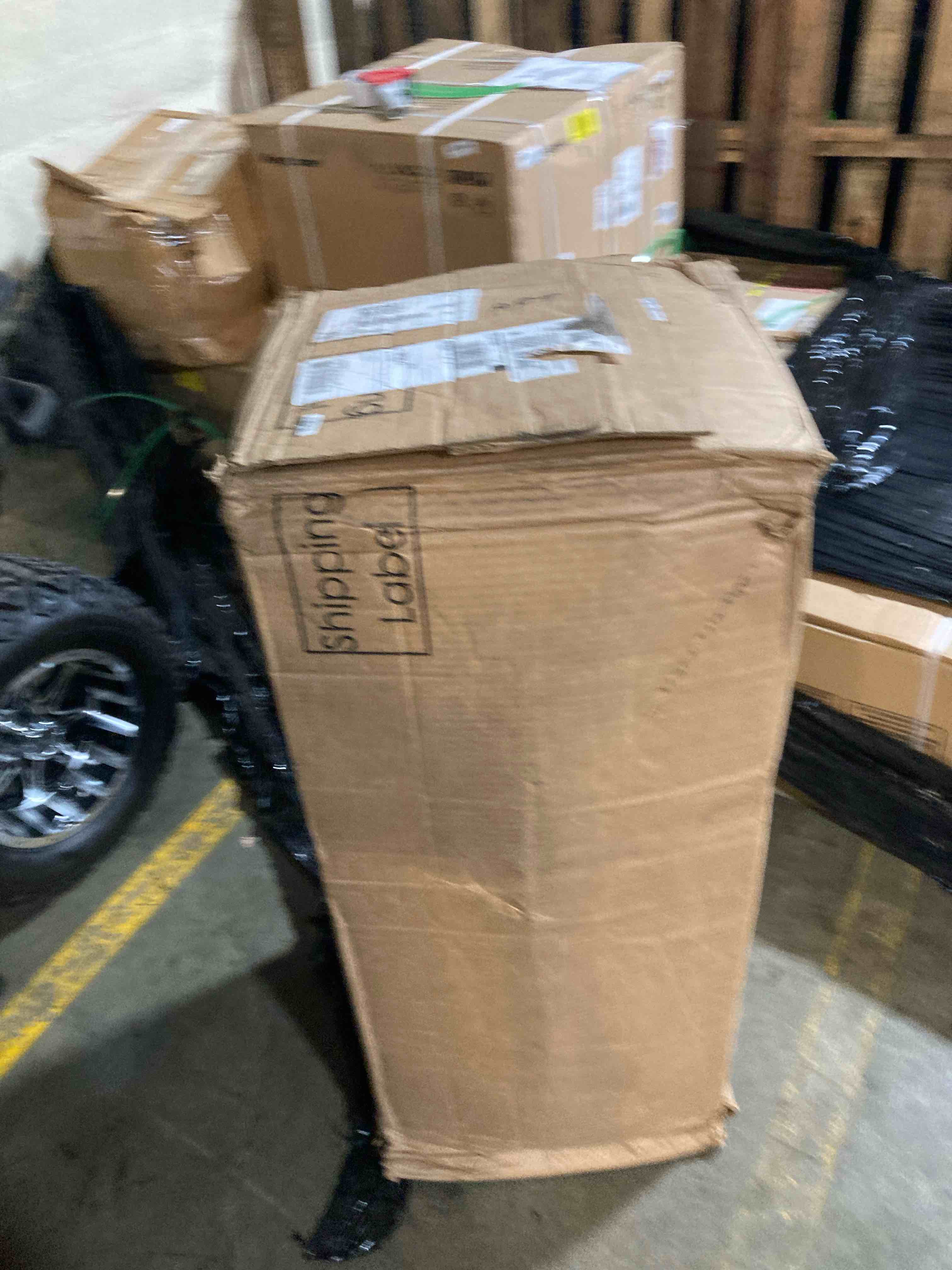 https://s3.amazonaws.com/lotting-images-prod/phillipi/GRA2168094_1754591271059.jpeg