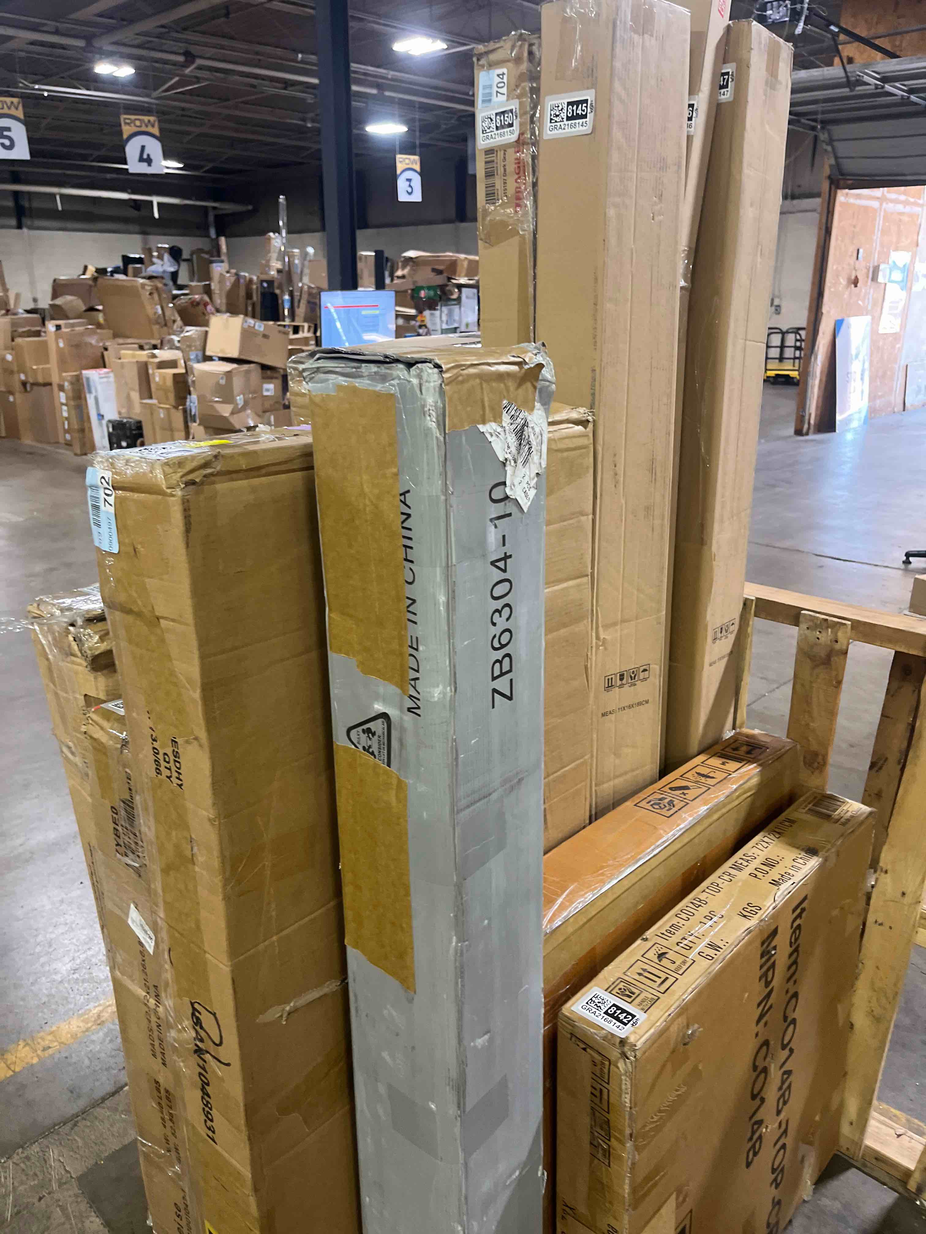 https://s3.amazonaws.com/lotting-images-prod/phillipi/GRA2168141_1757362008606.jpeg