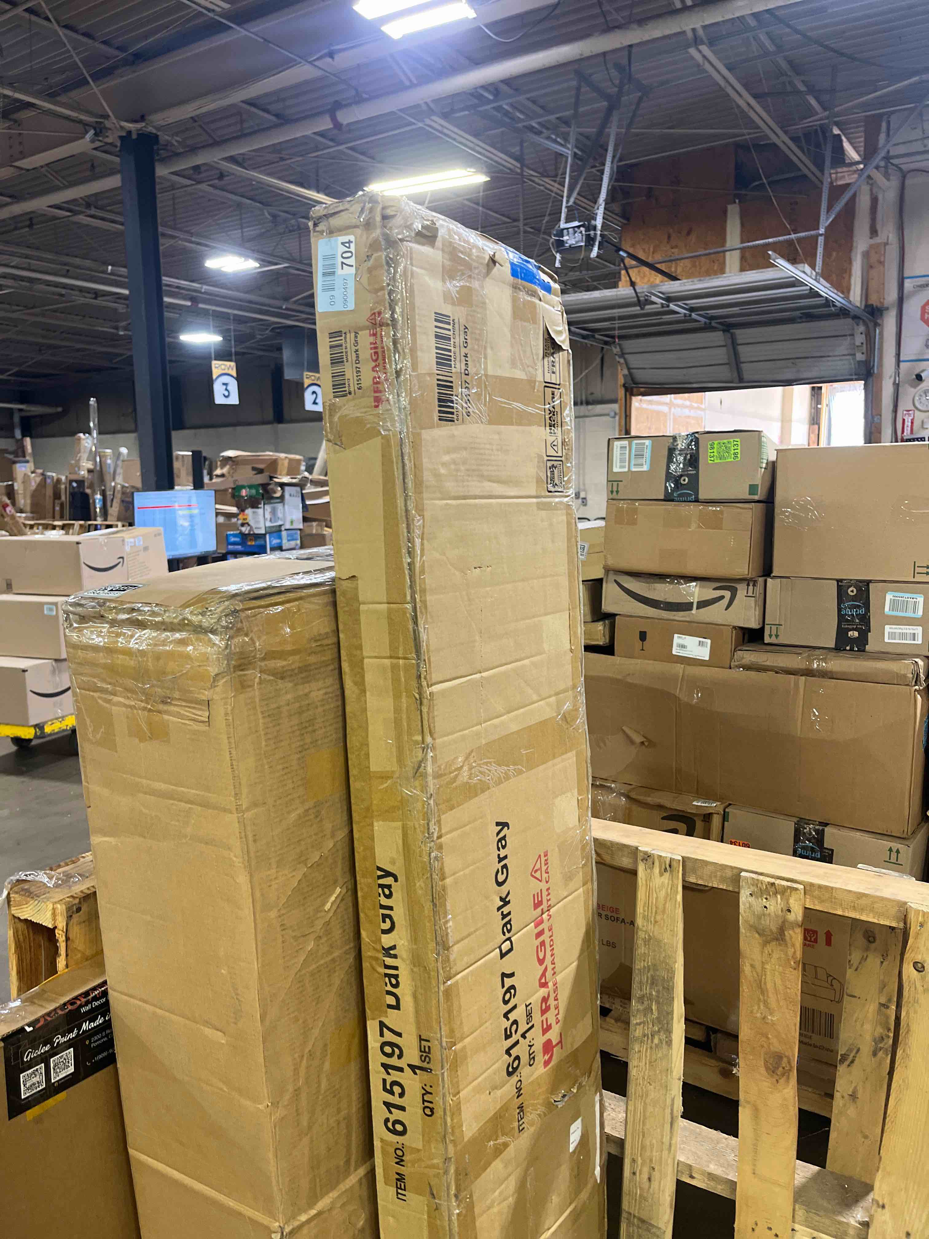 https://s3.amazonaws.com/lotting-images-prod/phillipi/GRA2168150_1757357794803.jpeg