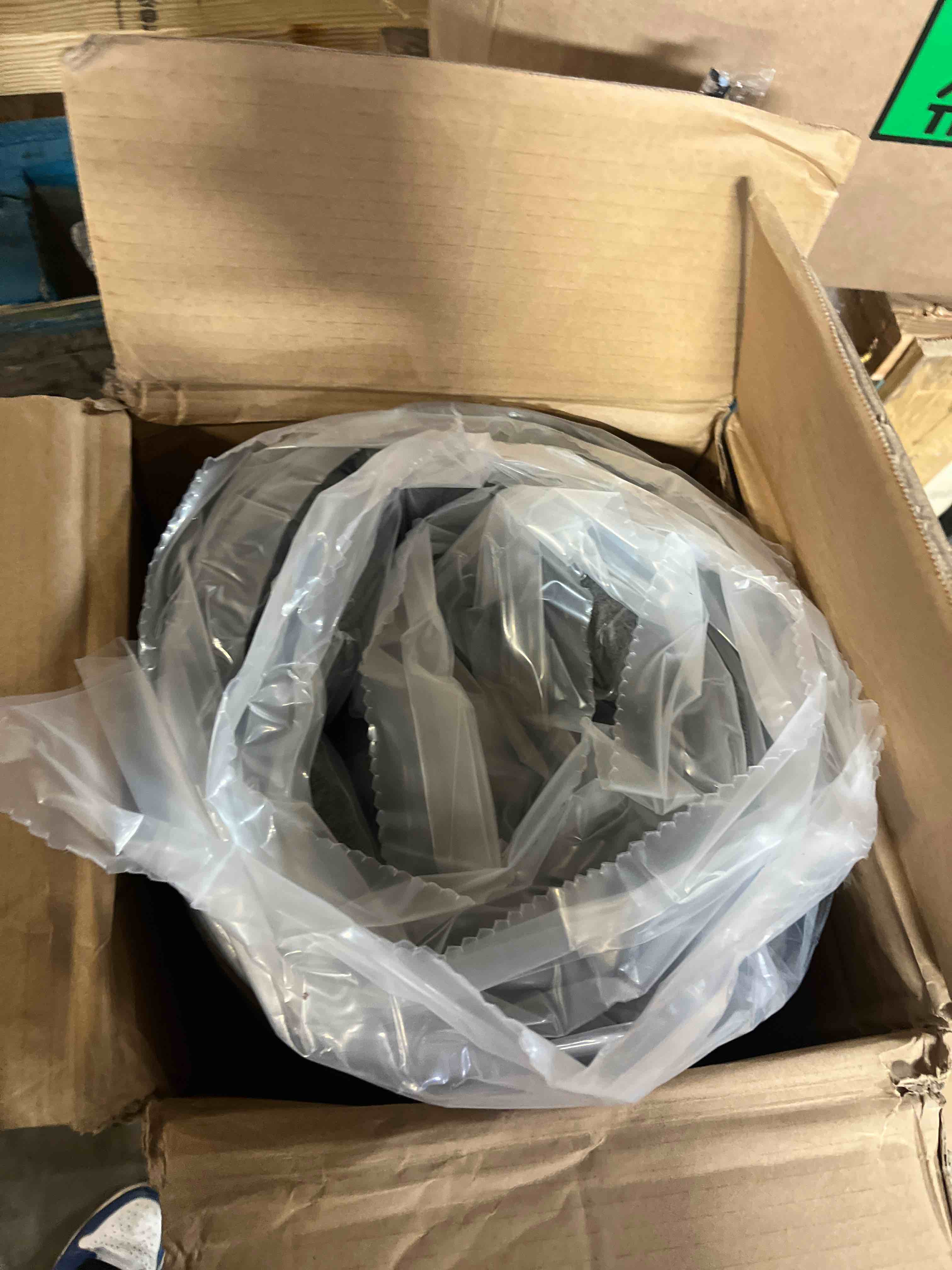 https://s3.amazonaws.com/lotting-images-prod/phillipi/GRA2168302_1760717262617.jpeg